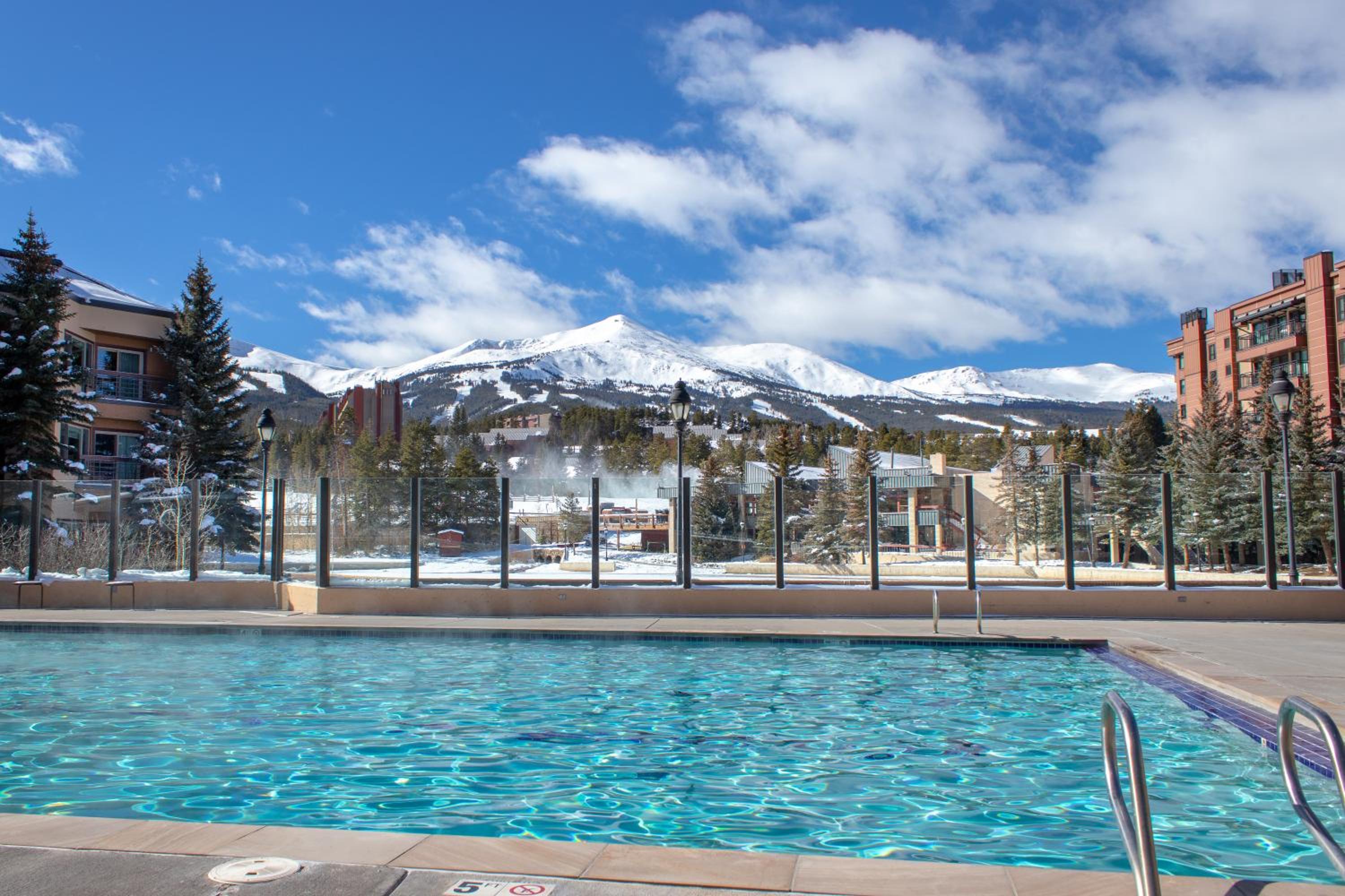 Special Luxury Resort Pool Hot Tubs Walk to it all view 5