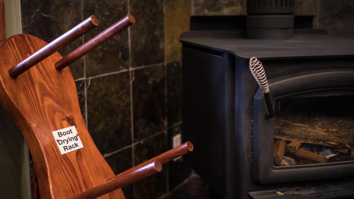 Golden Vacations - Cedar House Restaurant  Chalets - Property Image 97