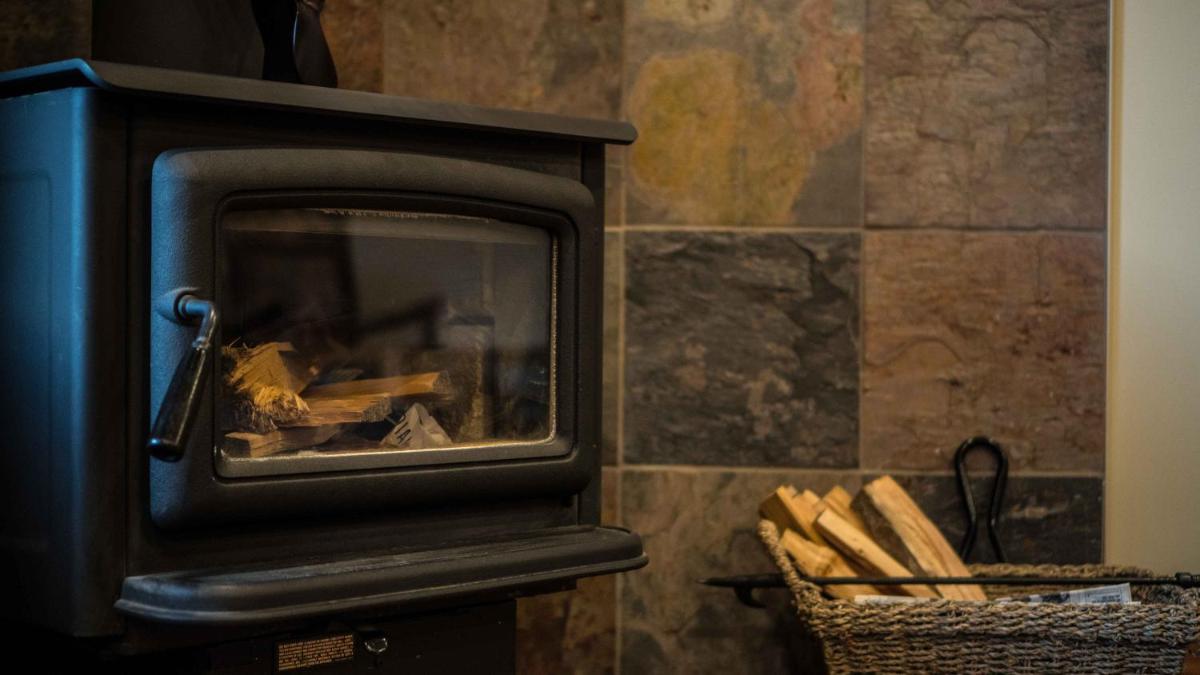 Golden Vacations - Cedar House Restaurant  Chalets - Property Image 60