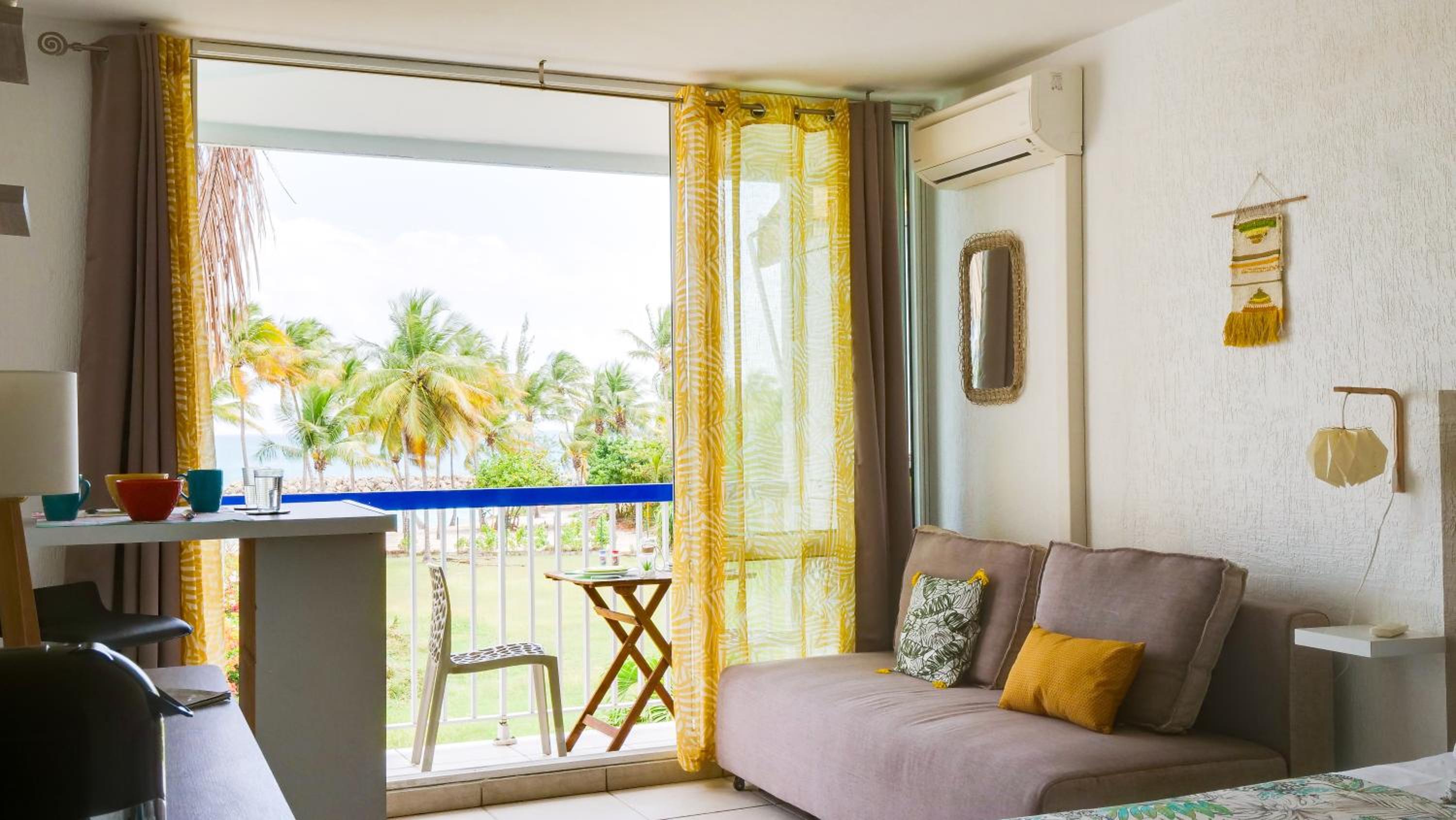 Studio Paradis vue mer view 3