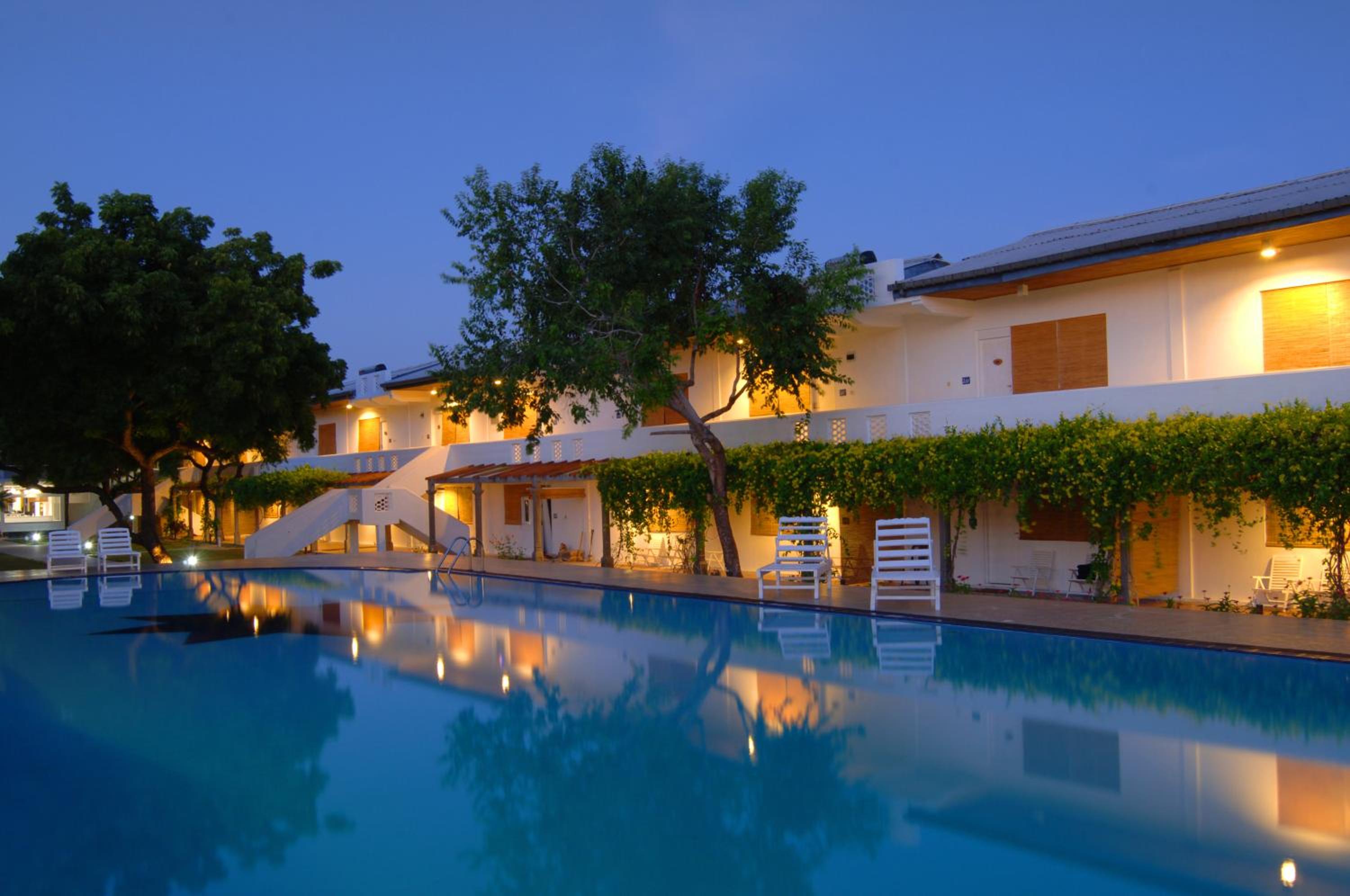 Hotel Pigeon Island Beach Resort - Image 1