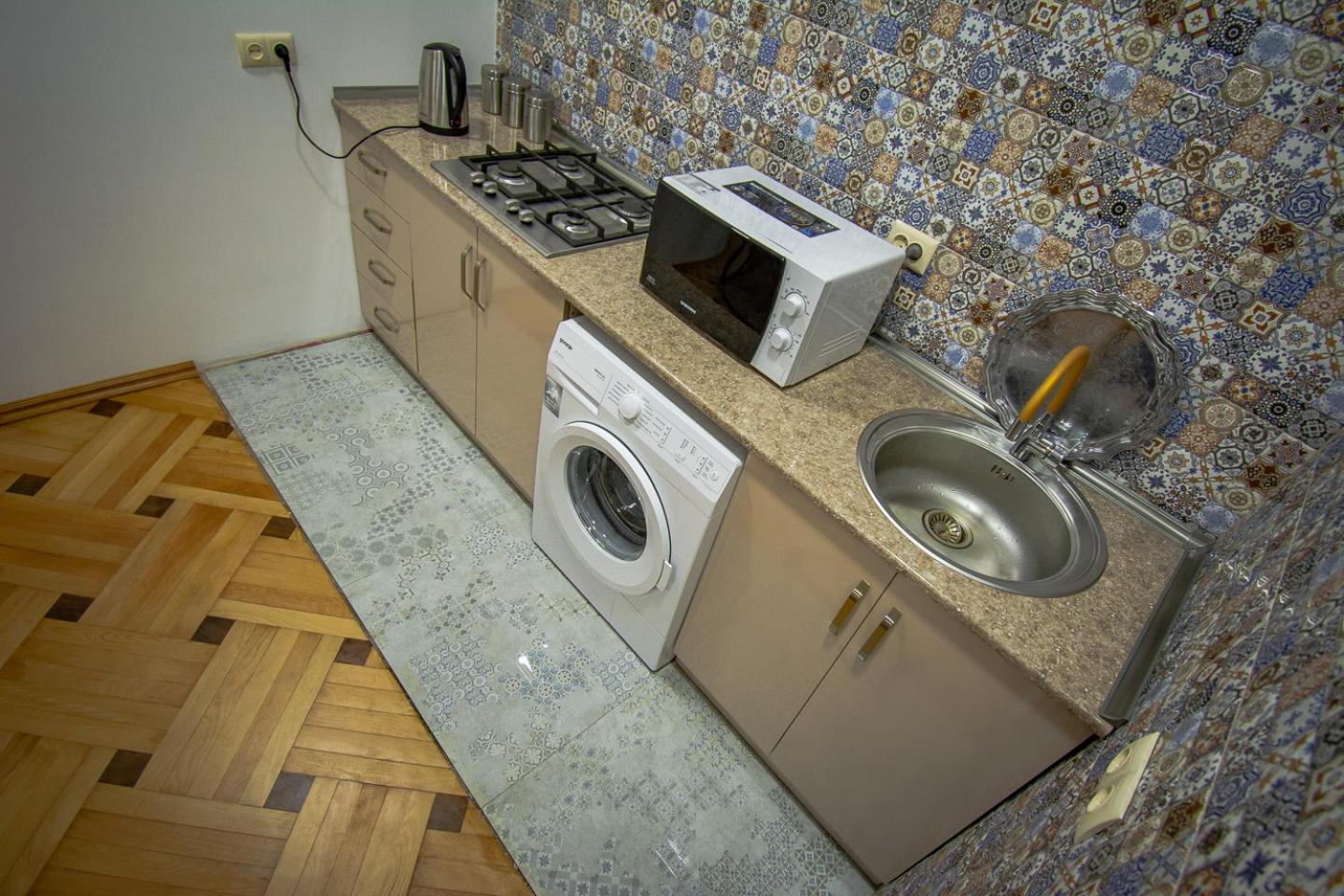 Photo 20