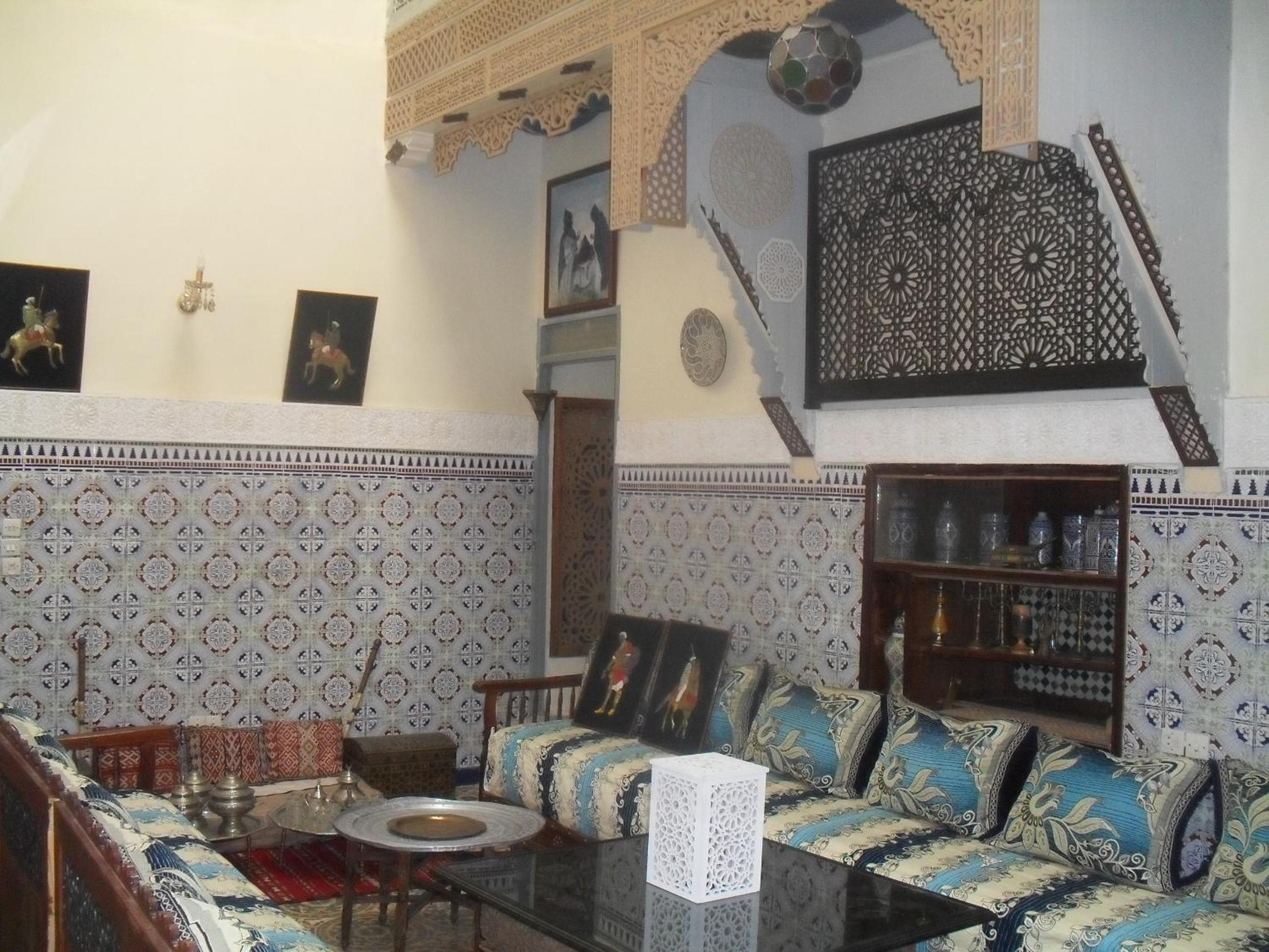 lounge