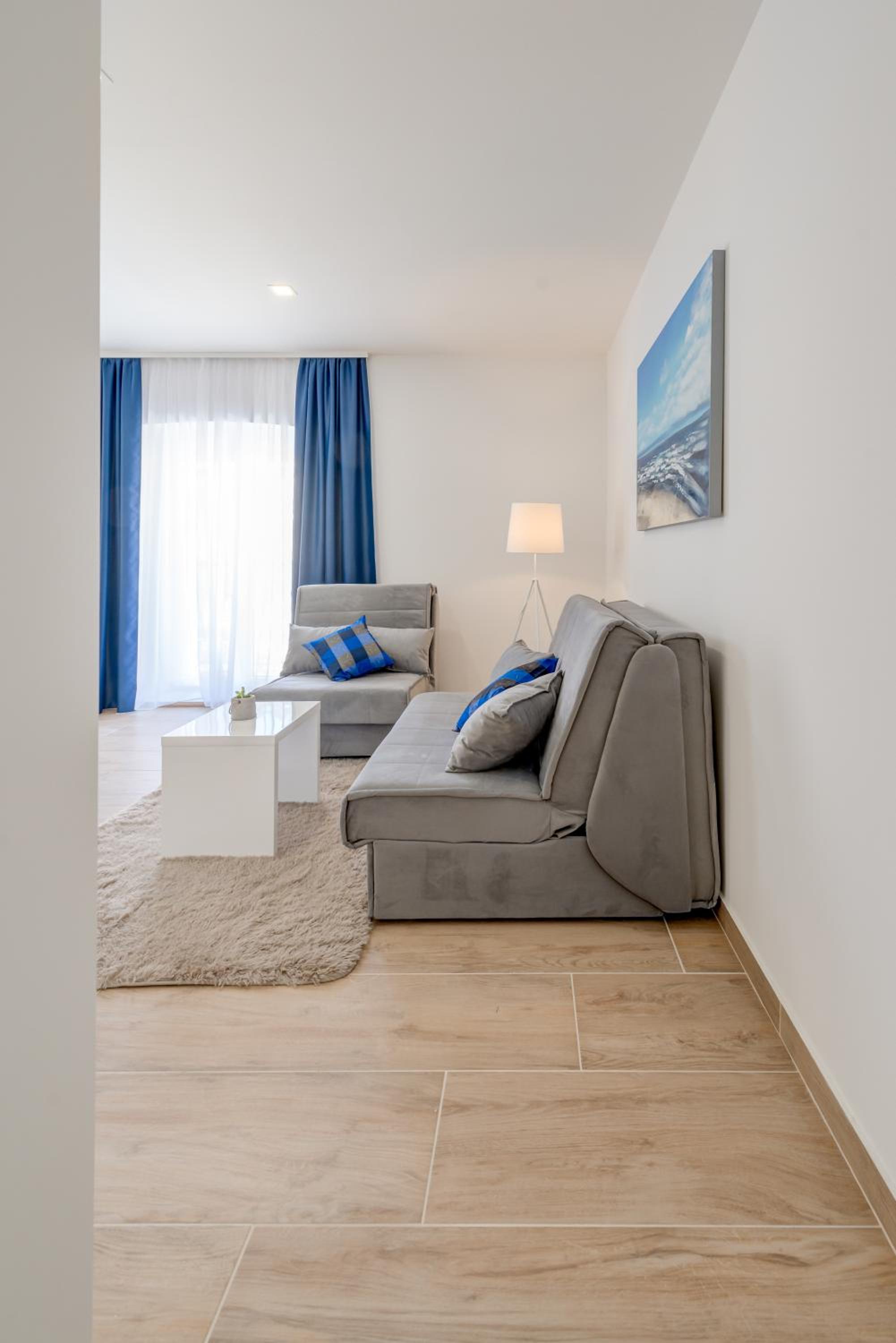 Apartments Villa Tudor view 2