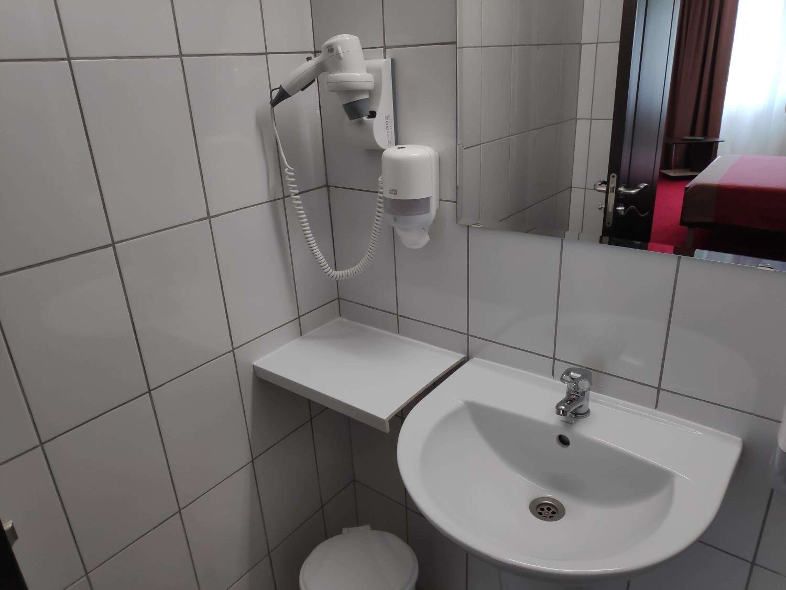 Hostel Caliman
