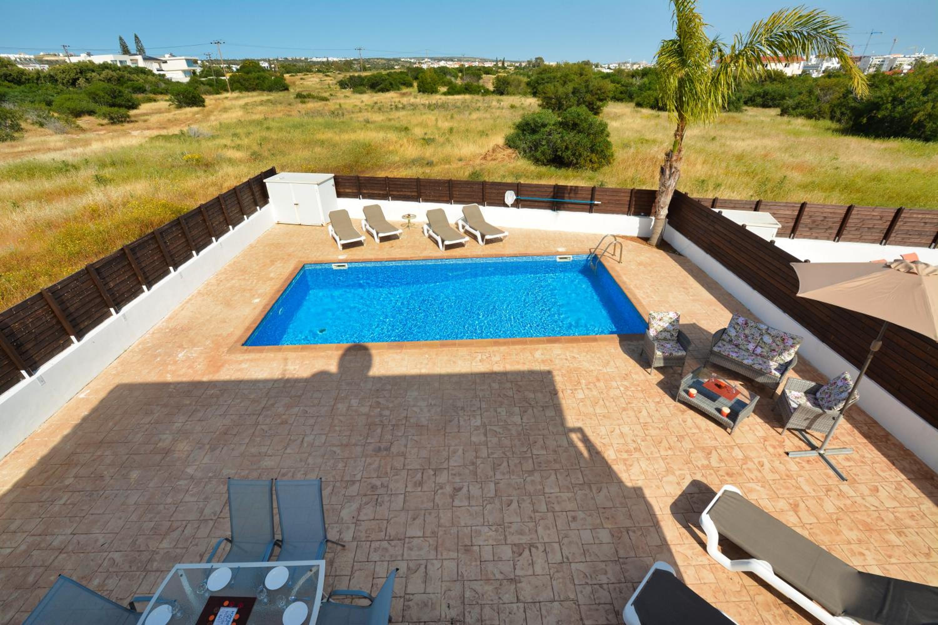 Nissi Villa Ourania