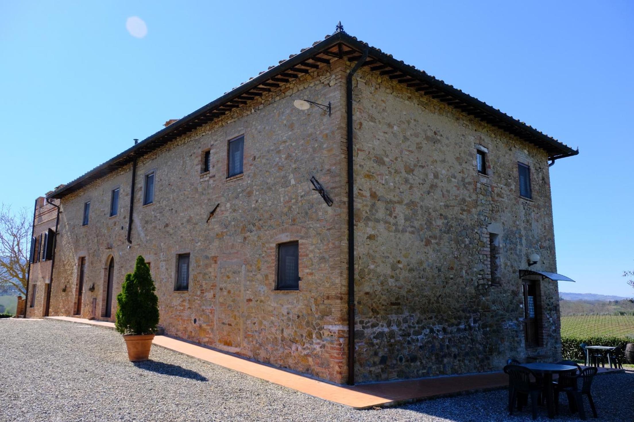 Agriturismo Montegonfoli