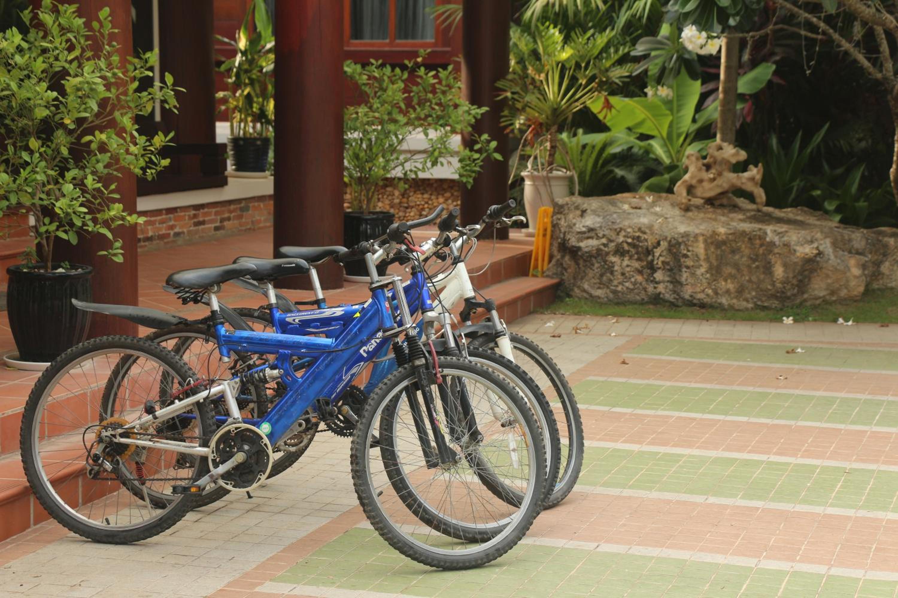 Try Palace Resort Kep
