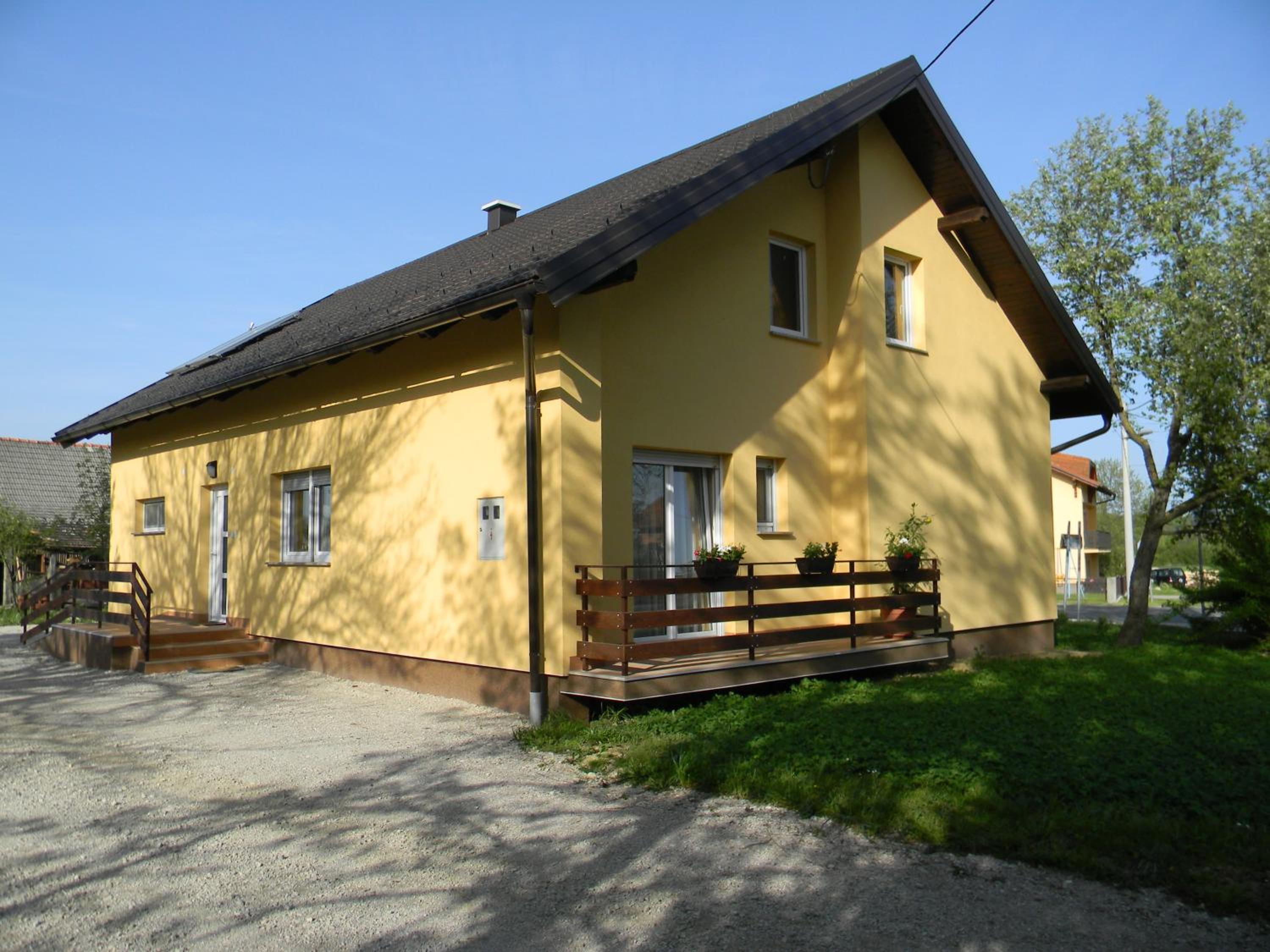 Apartmani Slavek view 2