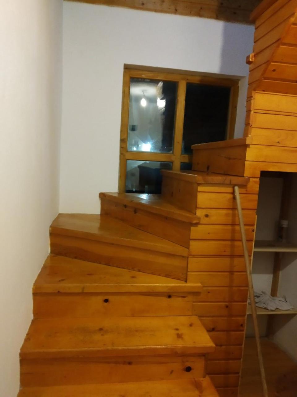Photo 52
