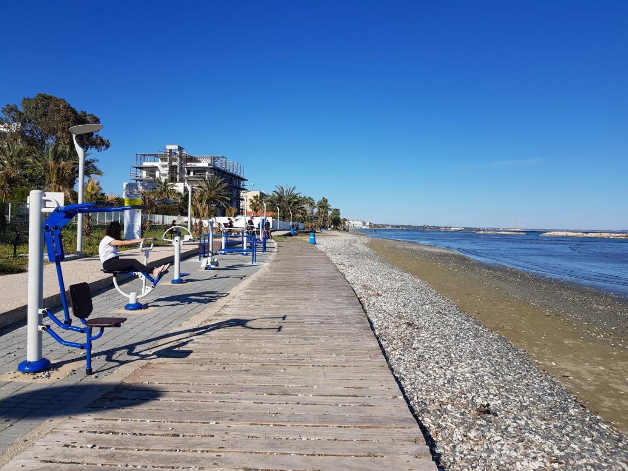 Hotel Aquamarine - Image 1