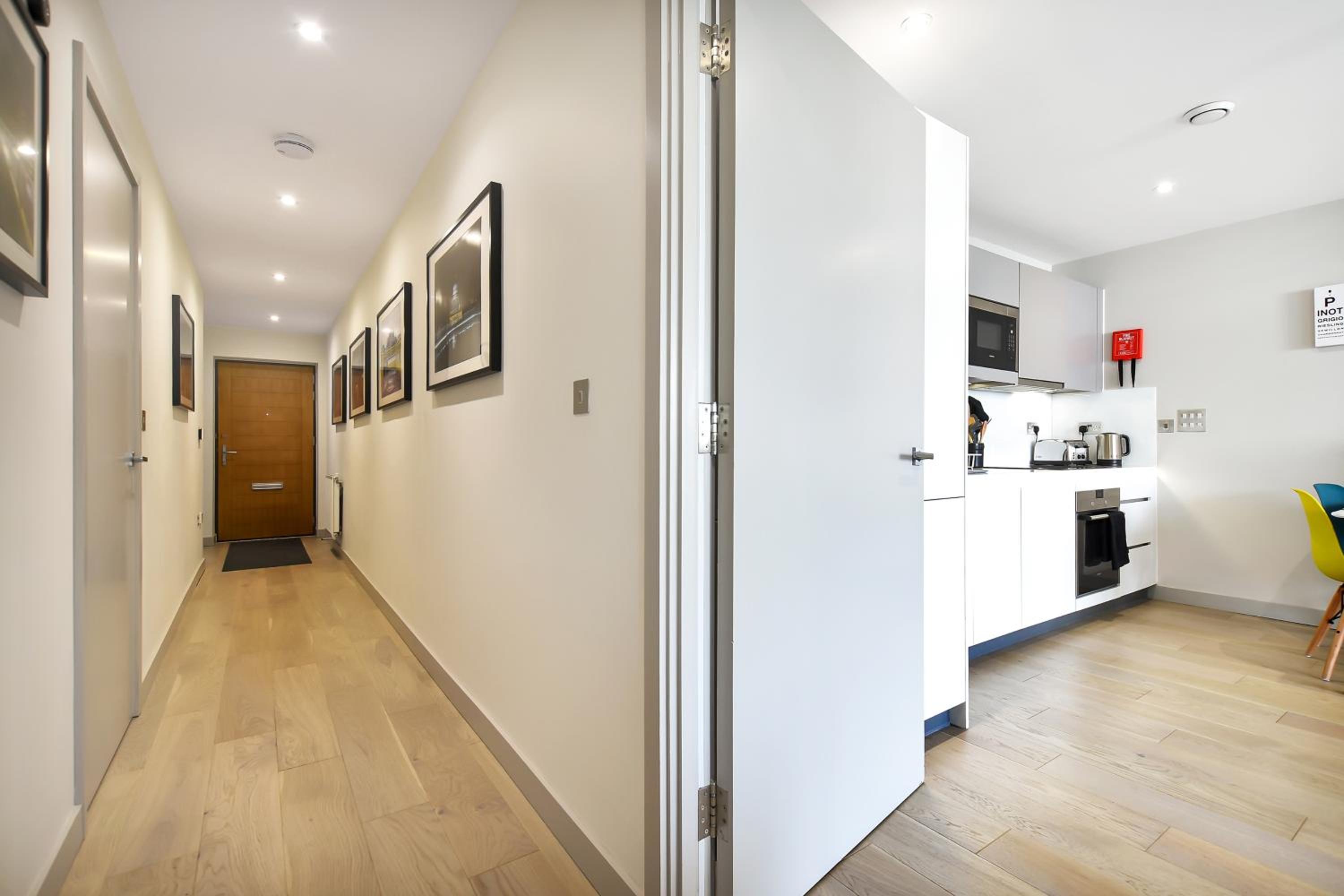 Esquire Apartments Ealing