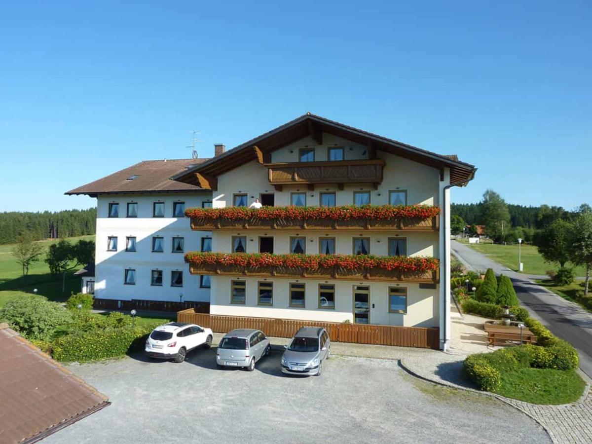 Hotel Märchenwald en Haidmühle — hotel building