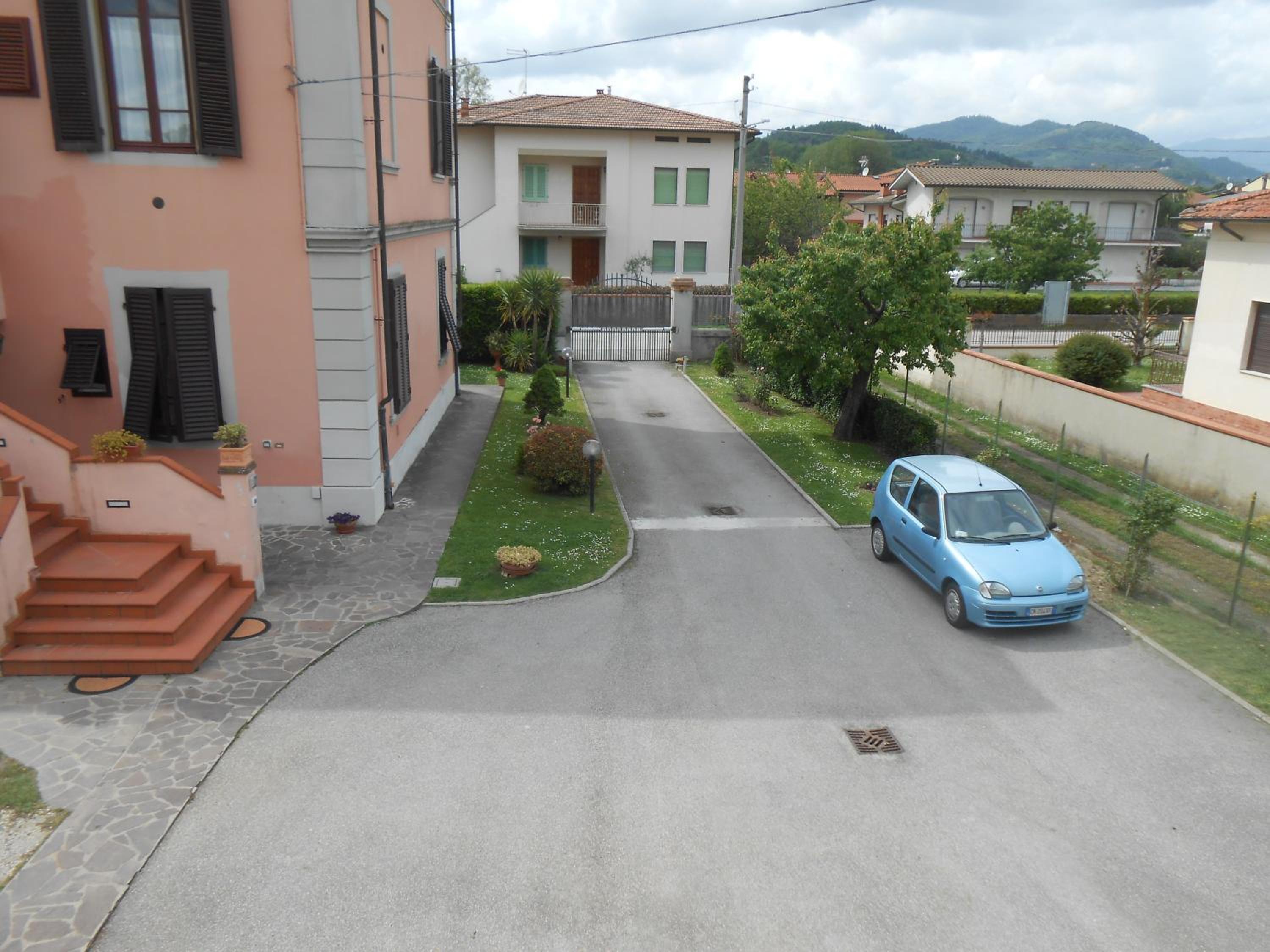 Photo 27