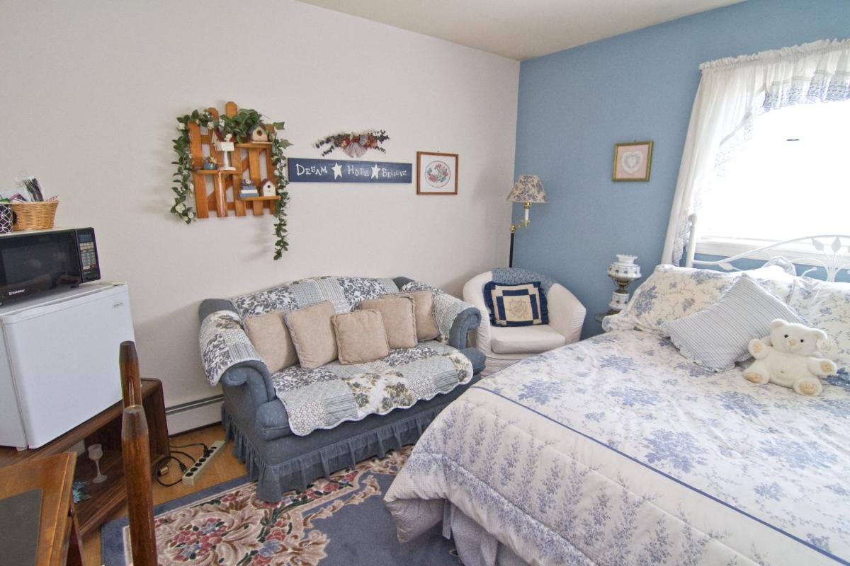 Pilgrim's Rest Bed and Breakfast - Property Image 5