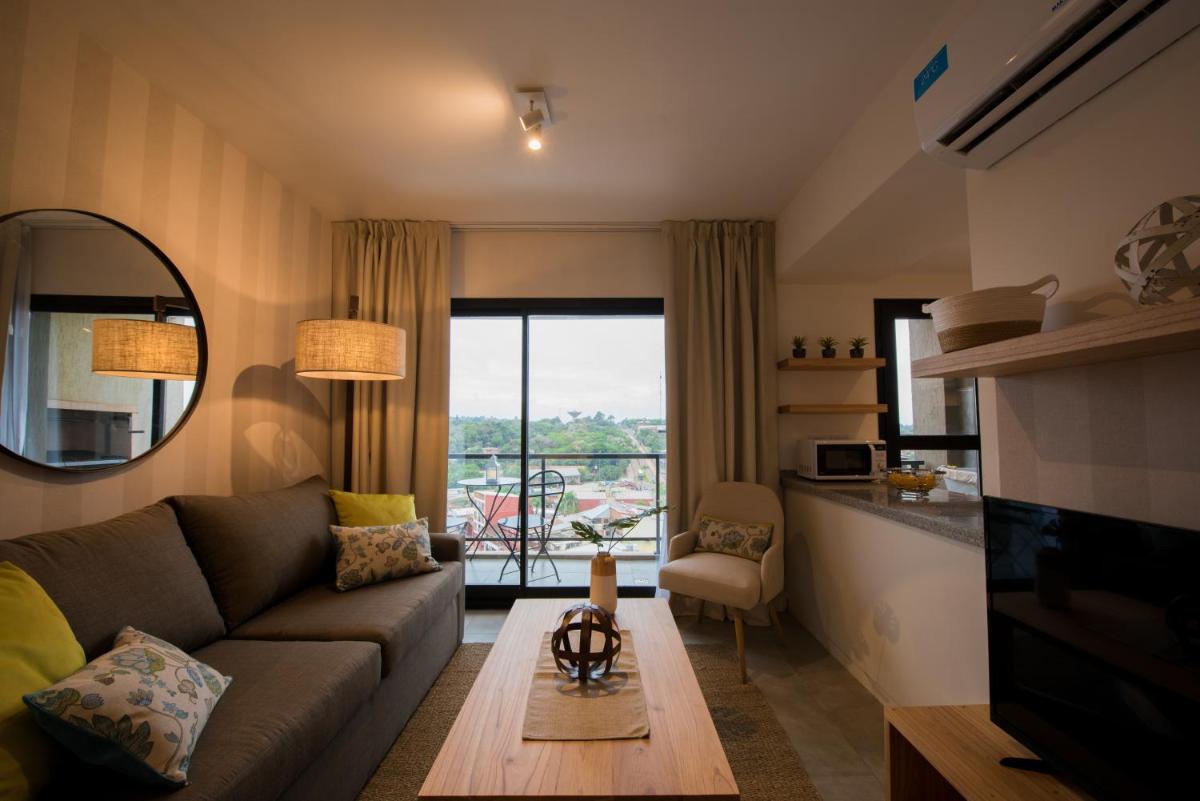 273 Avenida Victoria Aguirre I