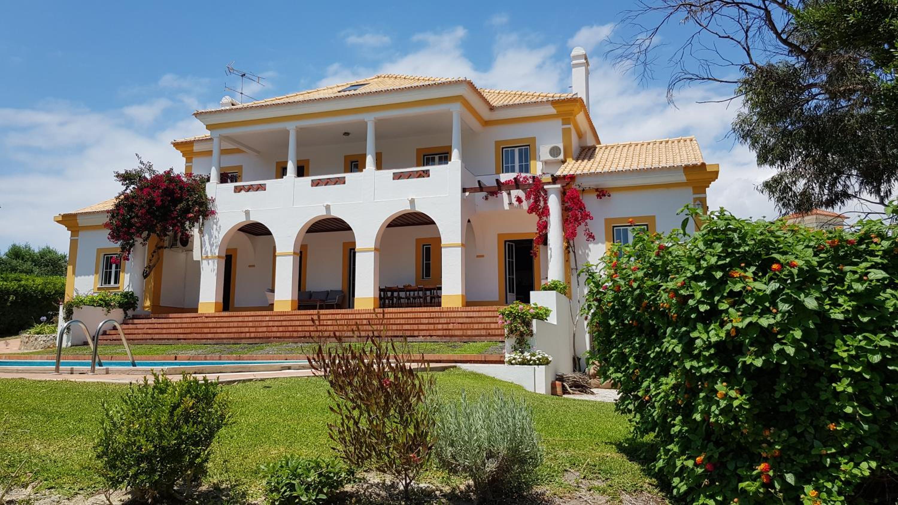Villa Sequoia - Beach and Lake Private Holidays