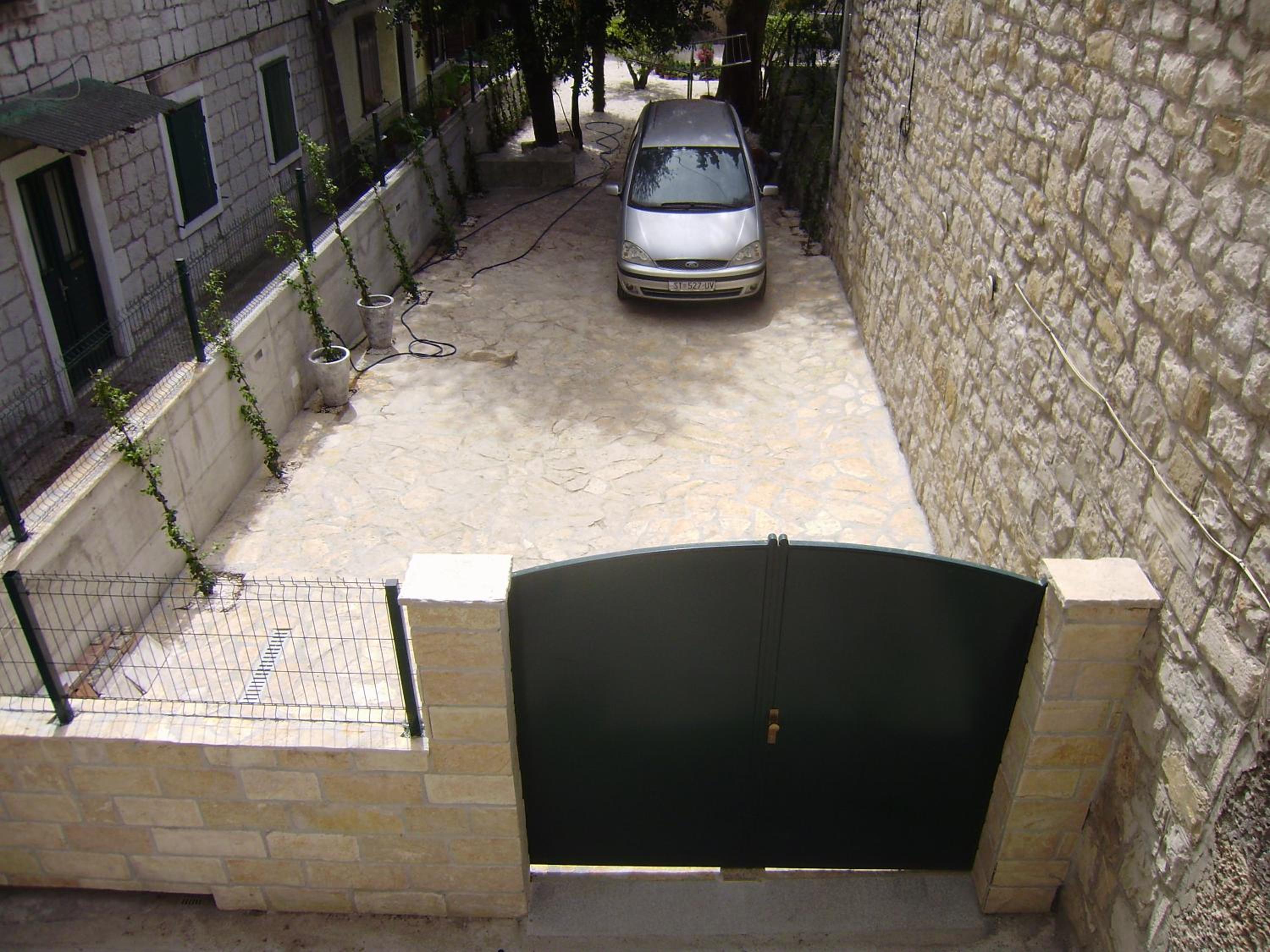 Photo 47