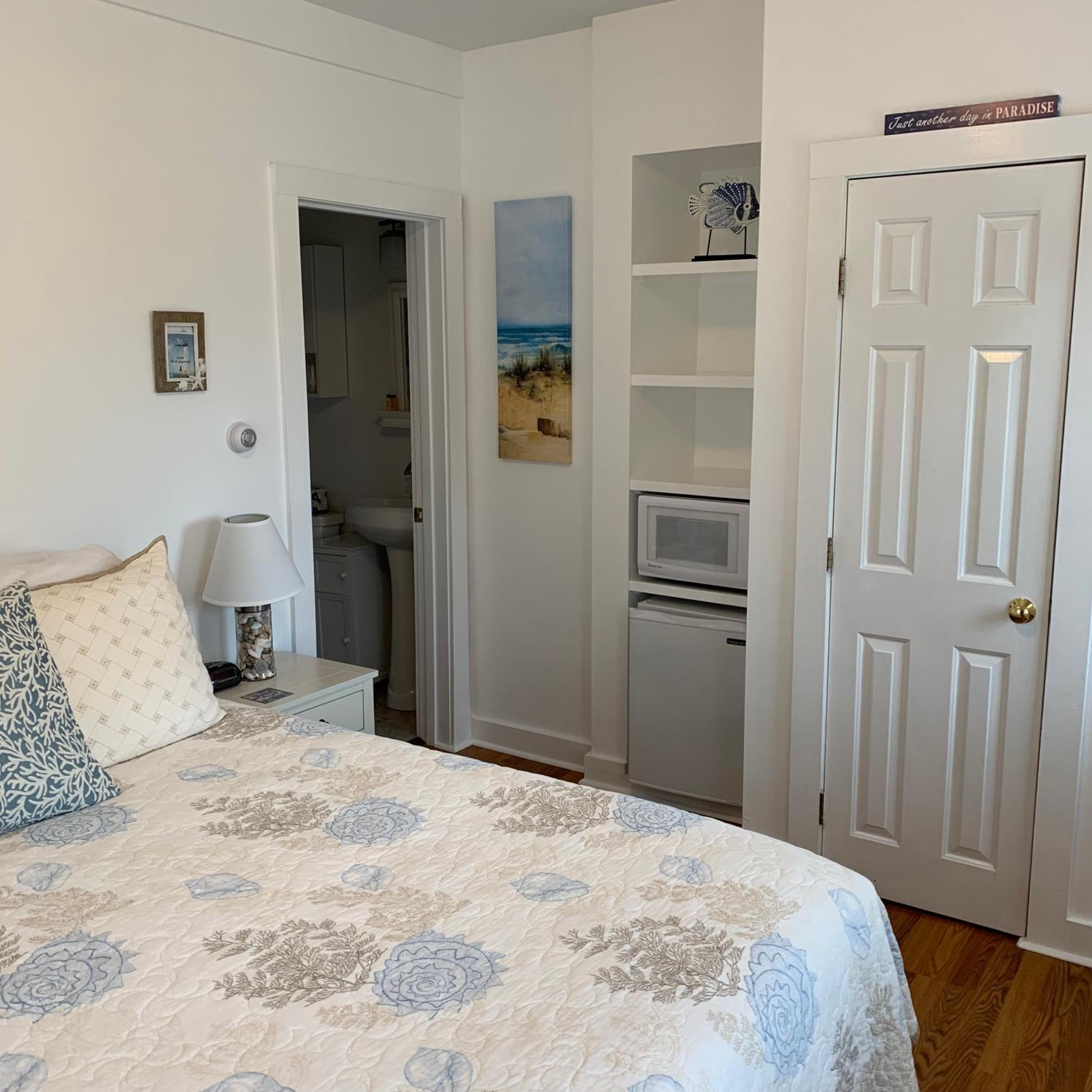 The Tern Inn Bed & Breakfast and Cottages