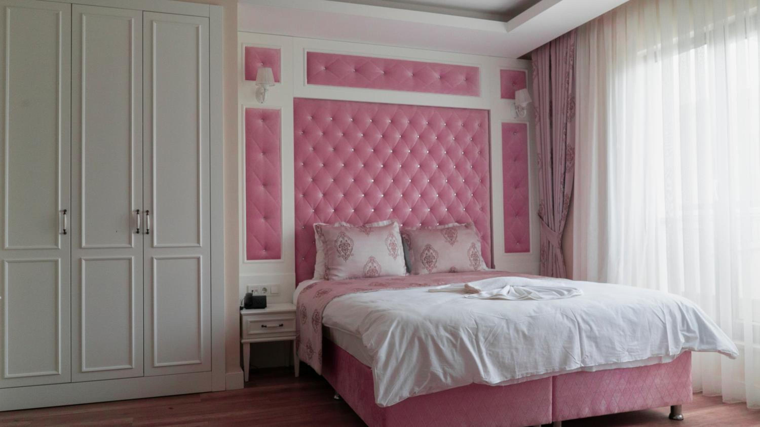 Microyal Hotel - Image 21