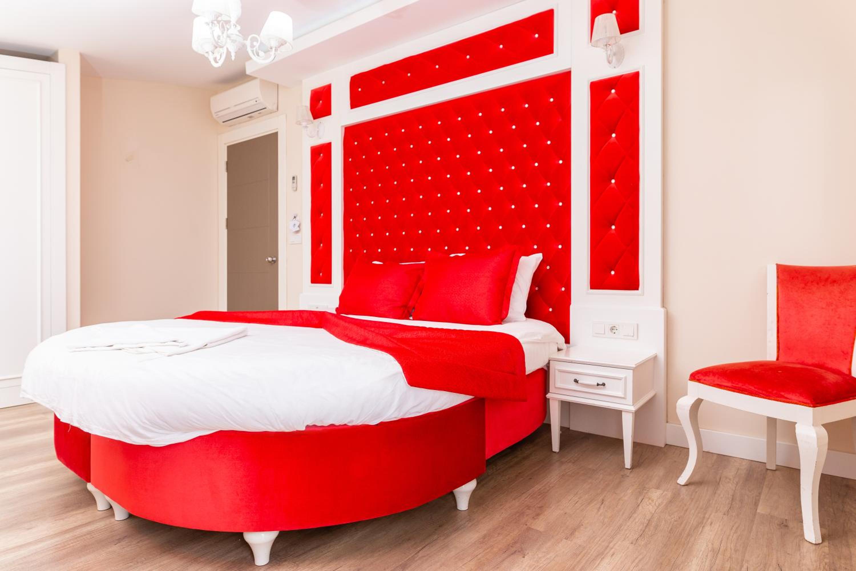 Microyal Hotel - Image 9