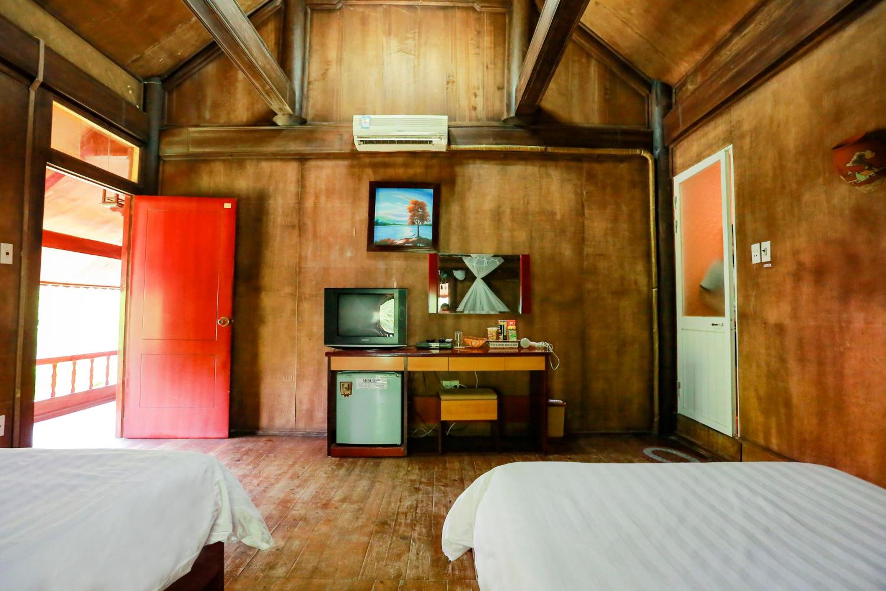Cat Ba Eco Lodge