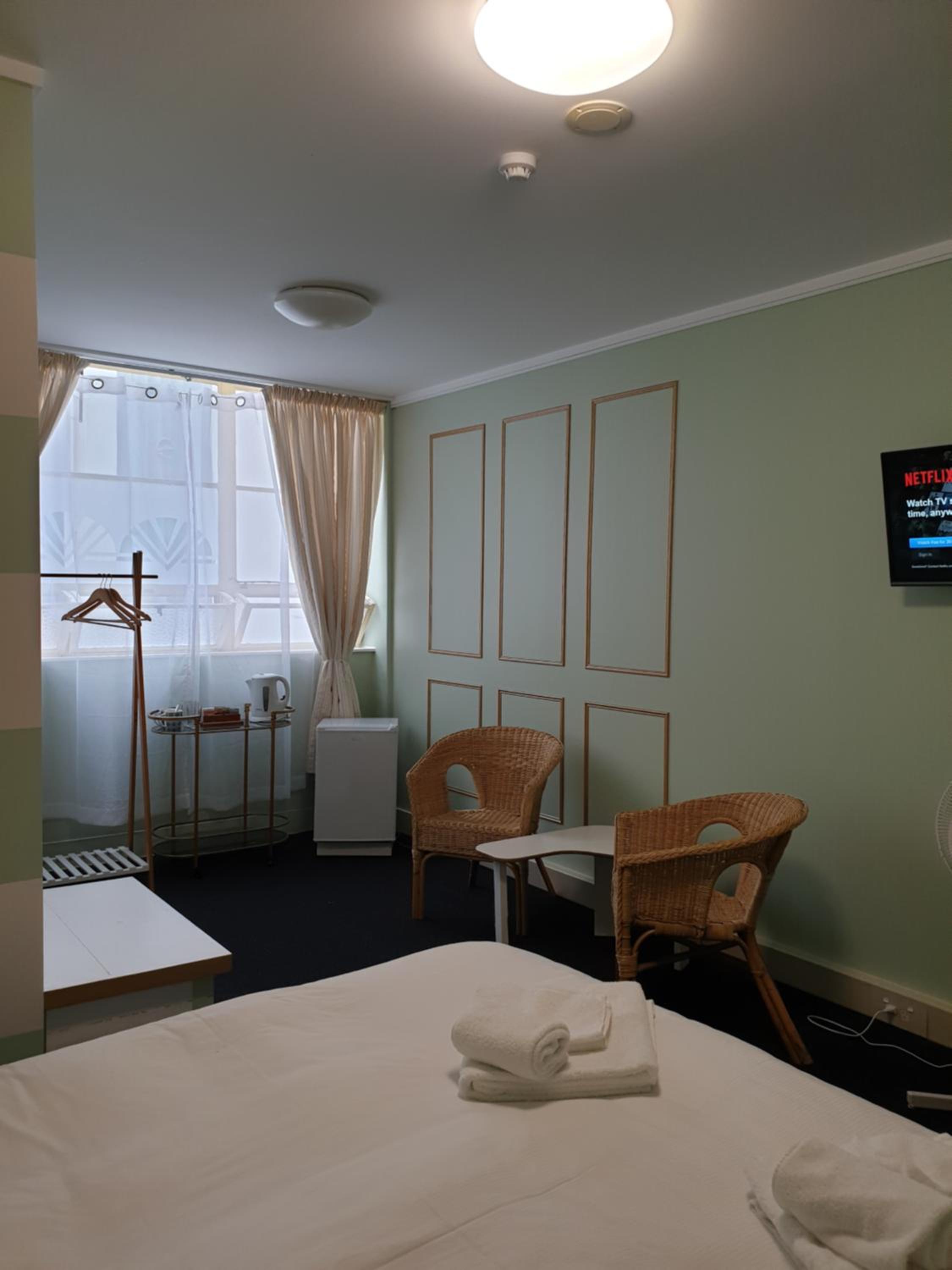 Archies Bunker Affordable Accommodation