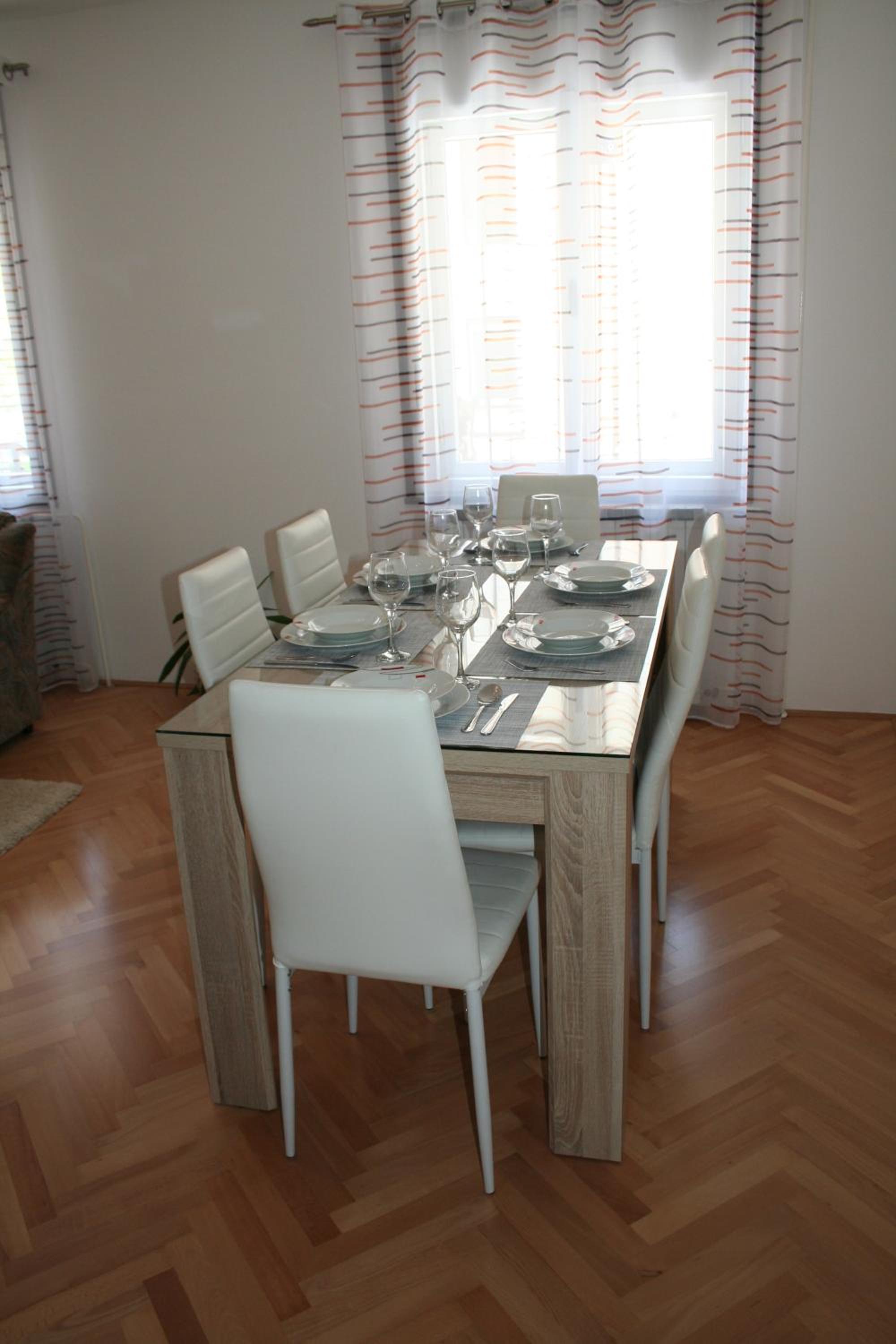 Apartma Center view 3