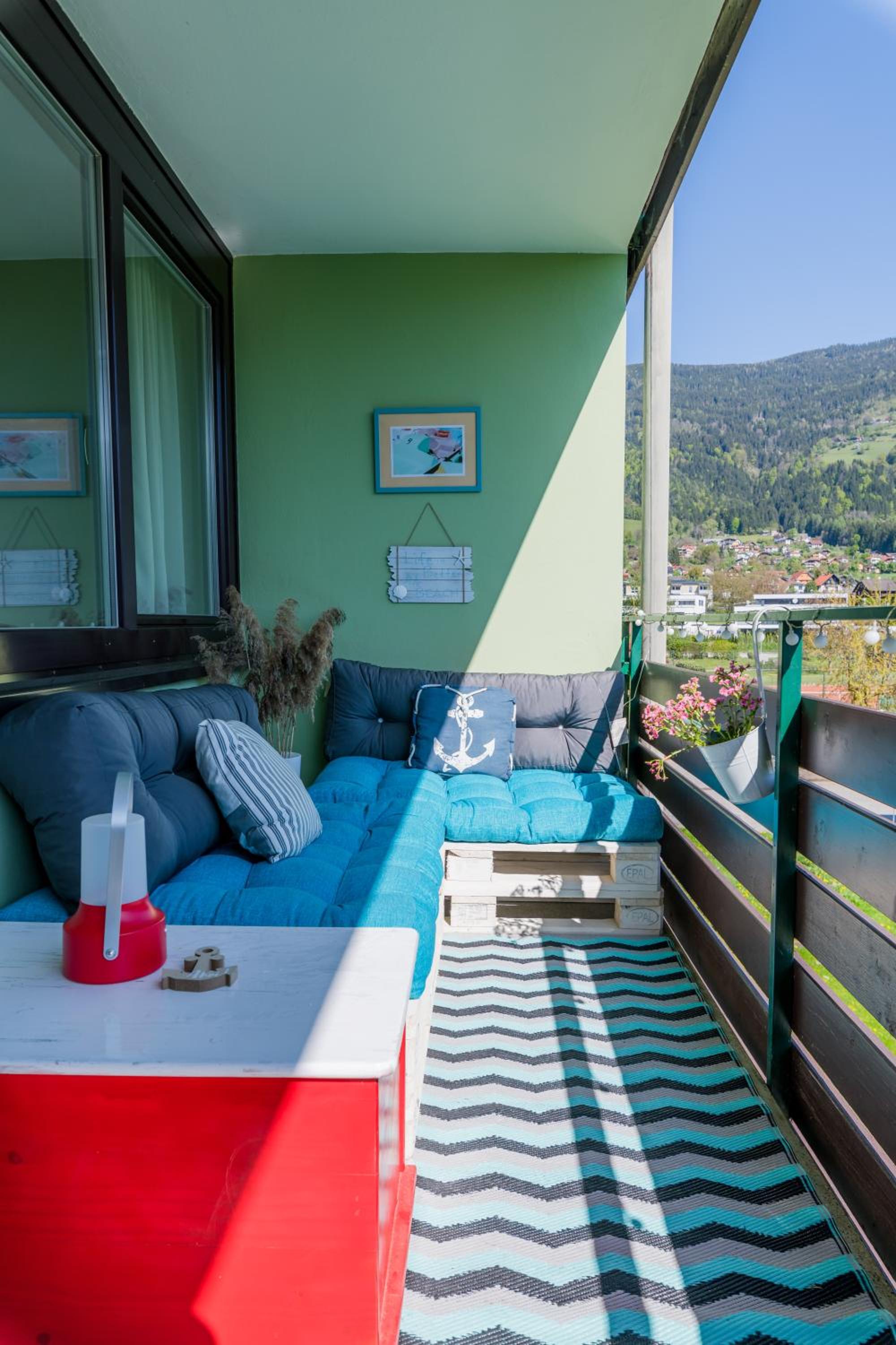 MOOKI Beach Apartment