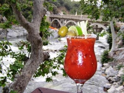 The Gateway Restaurant & Lodge