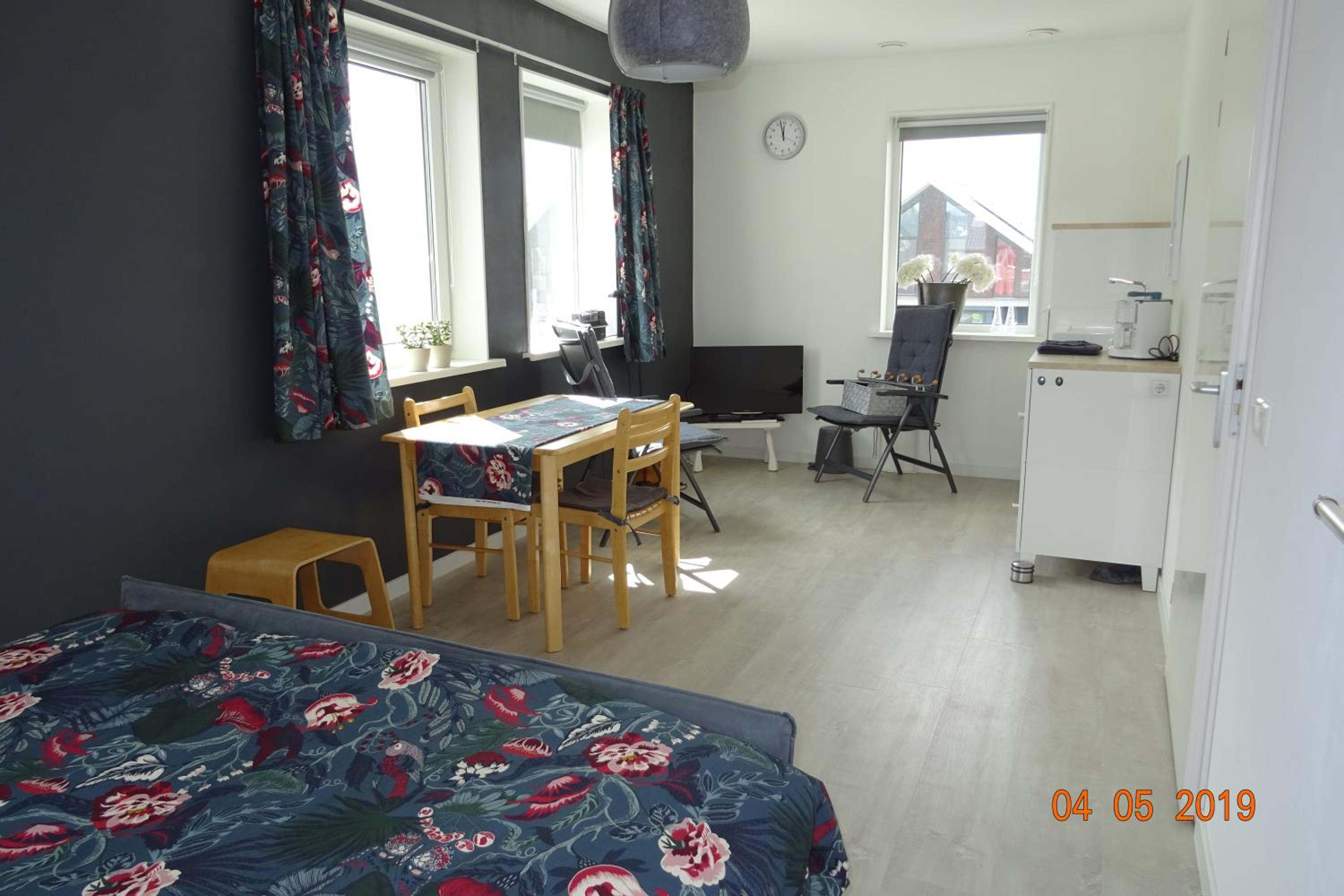 Photo 7