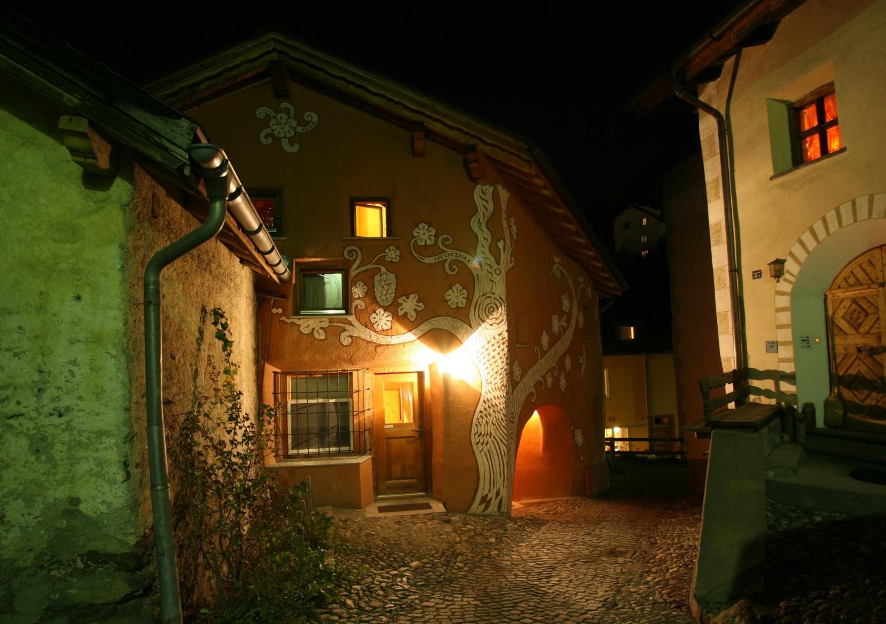 Photo 42
