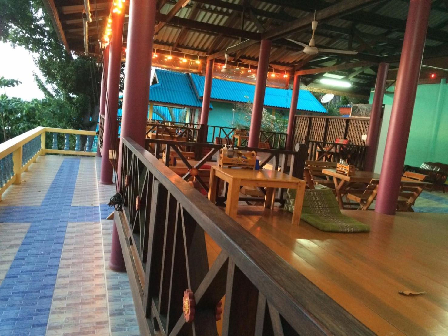 Dragon Hut Resort