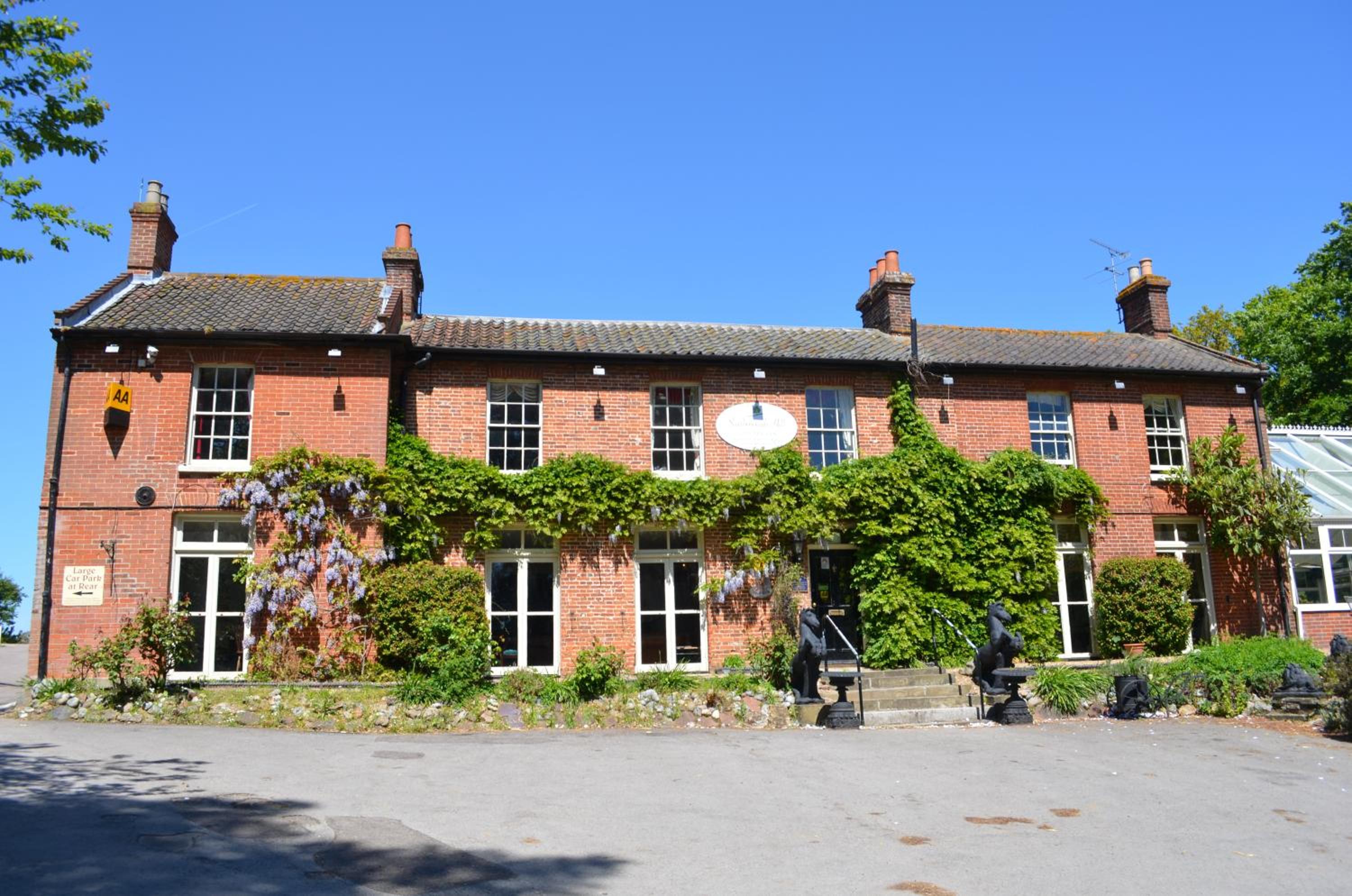 Scarborough Hill Country Inn