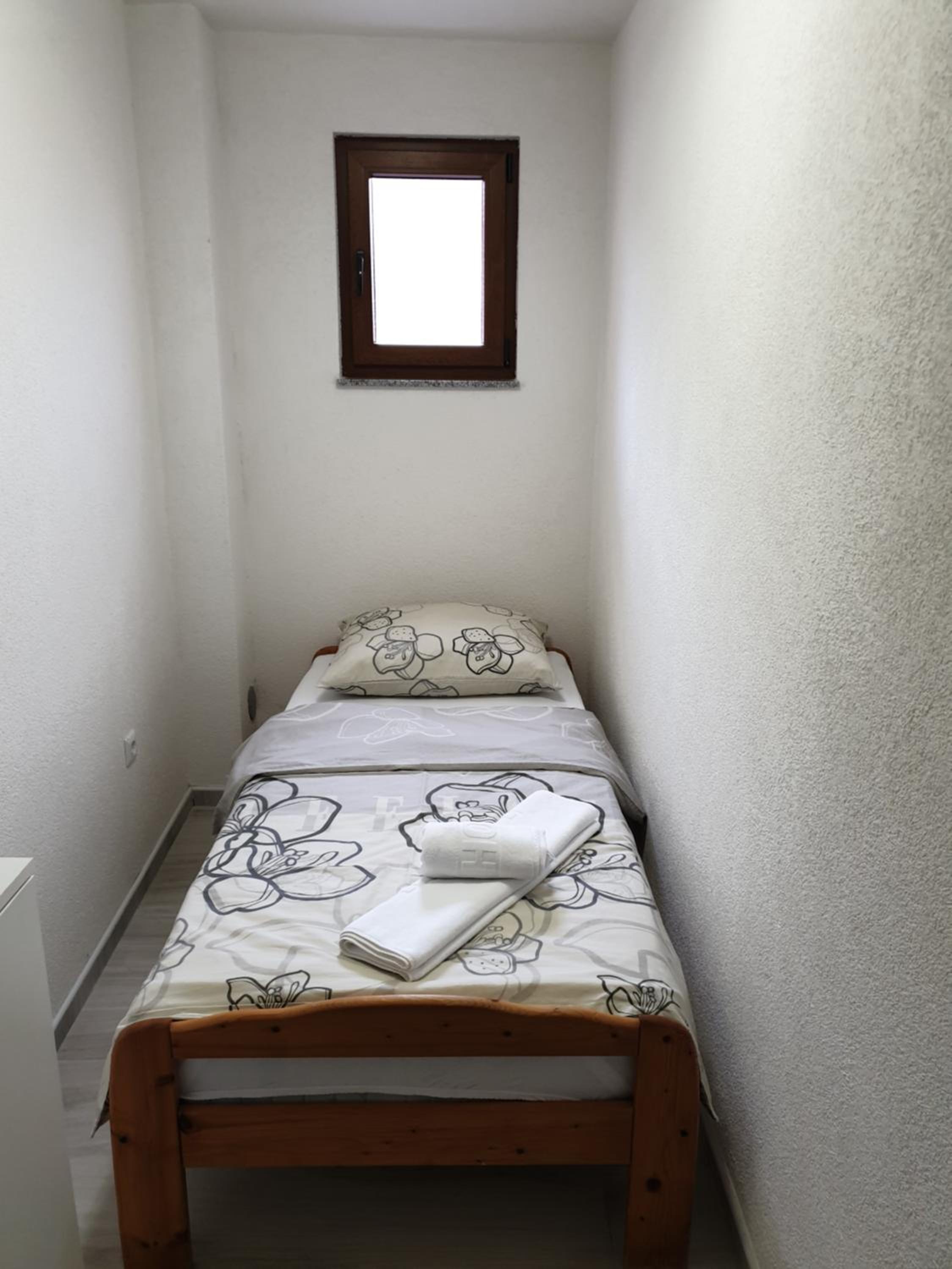Apartments Karabegovic