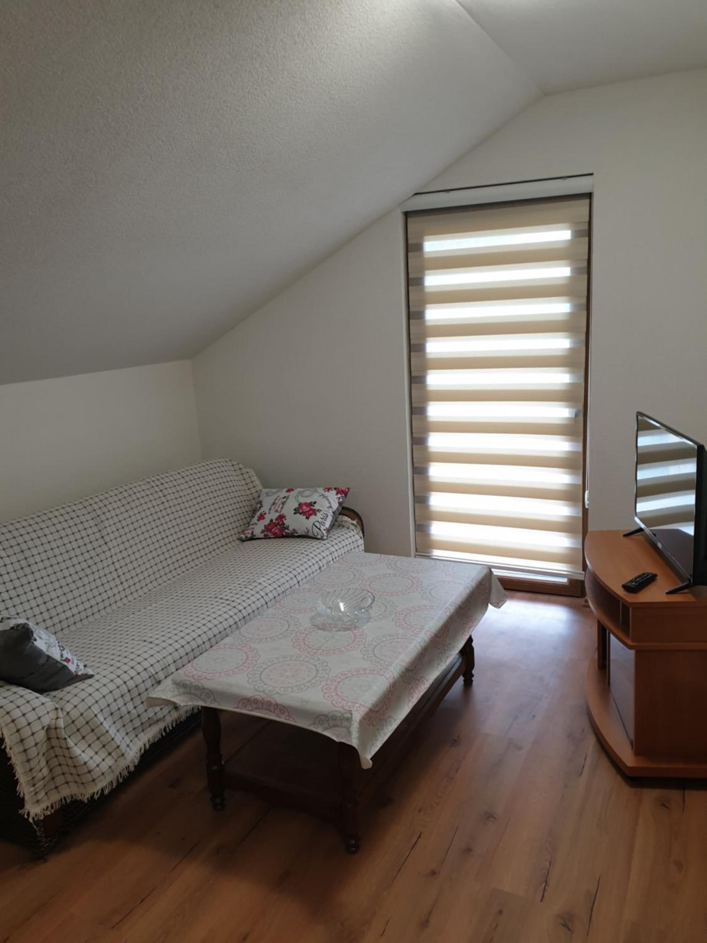 Apartments Karabegovic