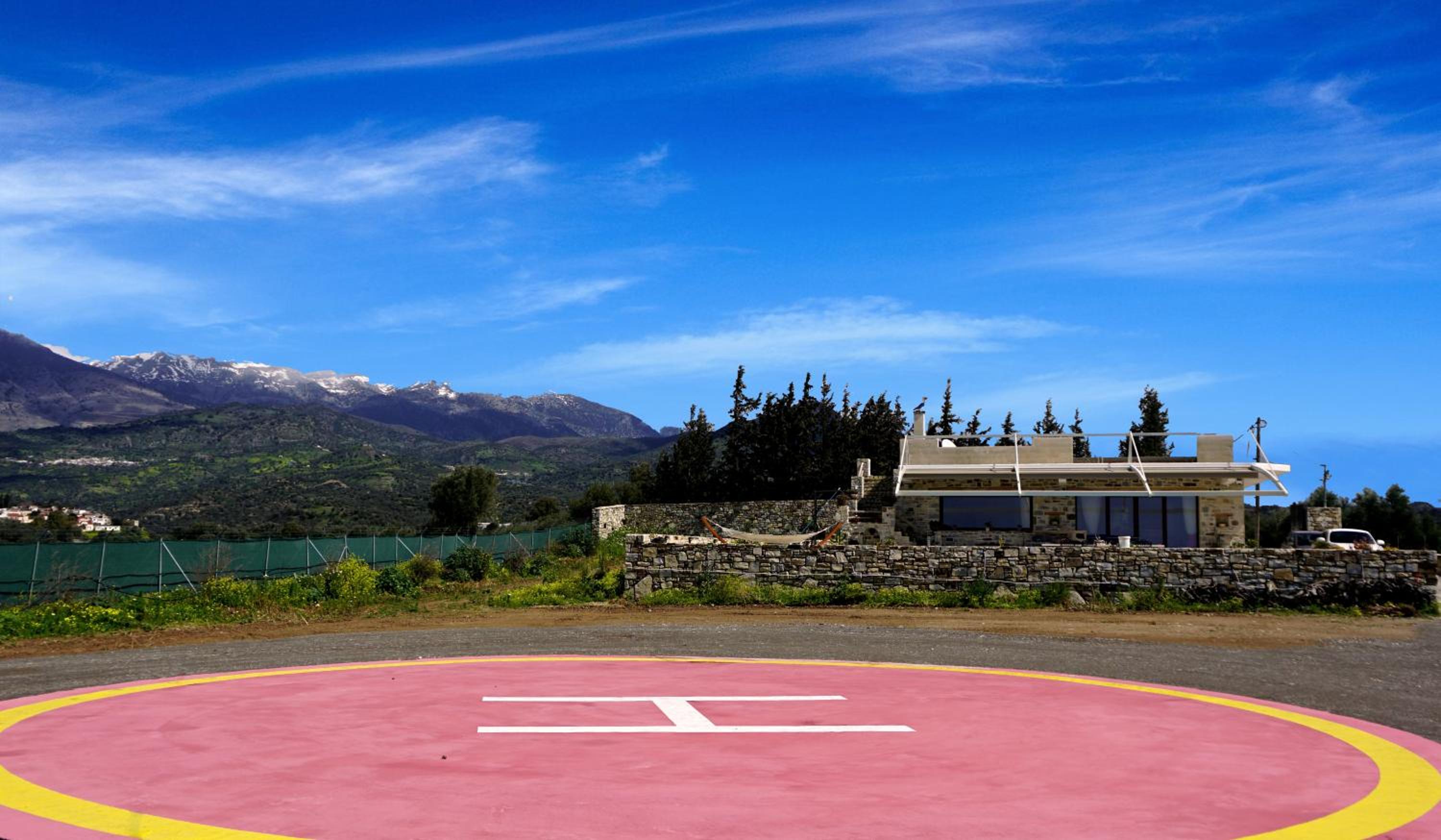 Zeus & Dione Luxury Villa photo 4