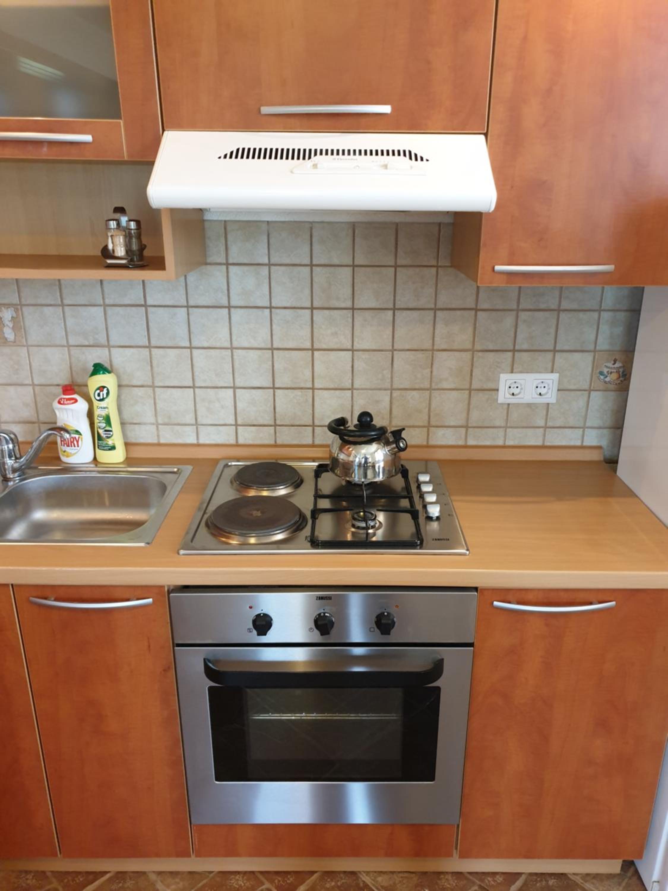 Apartments Karabegovic