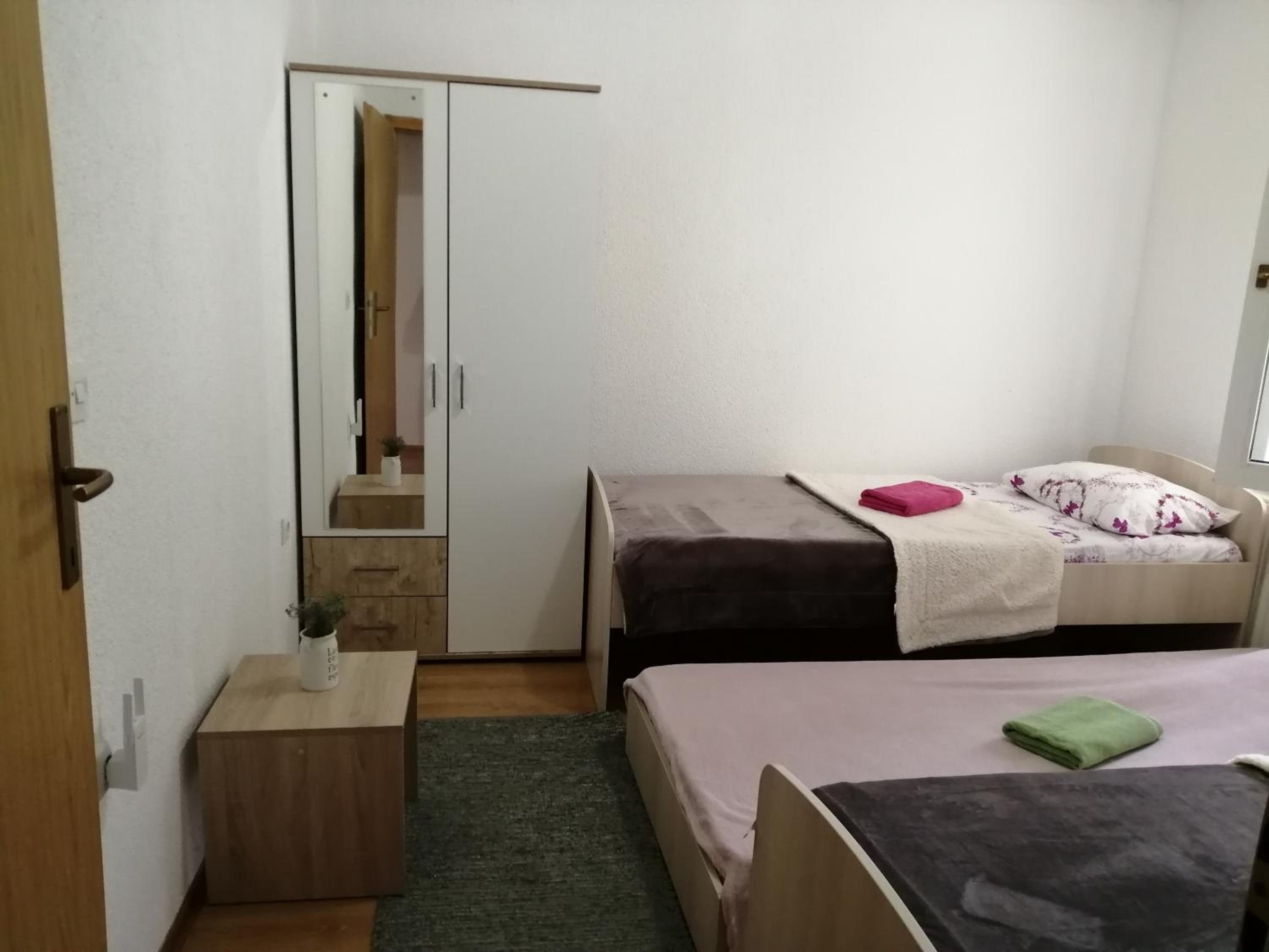 Photo 37