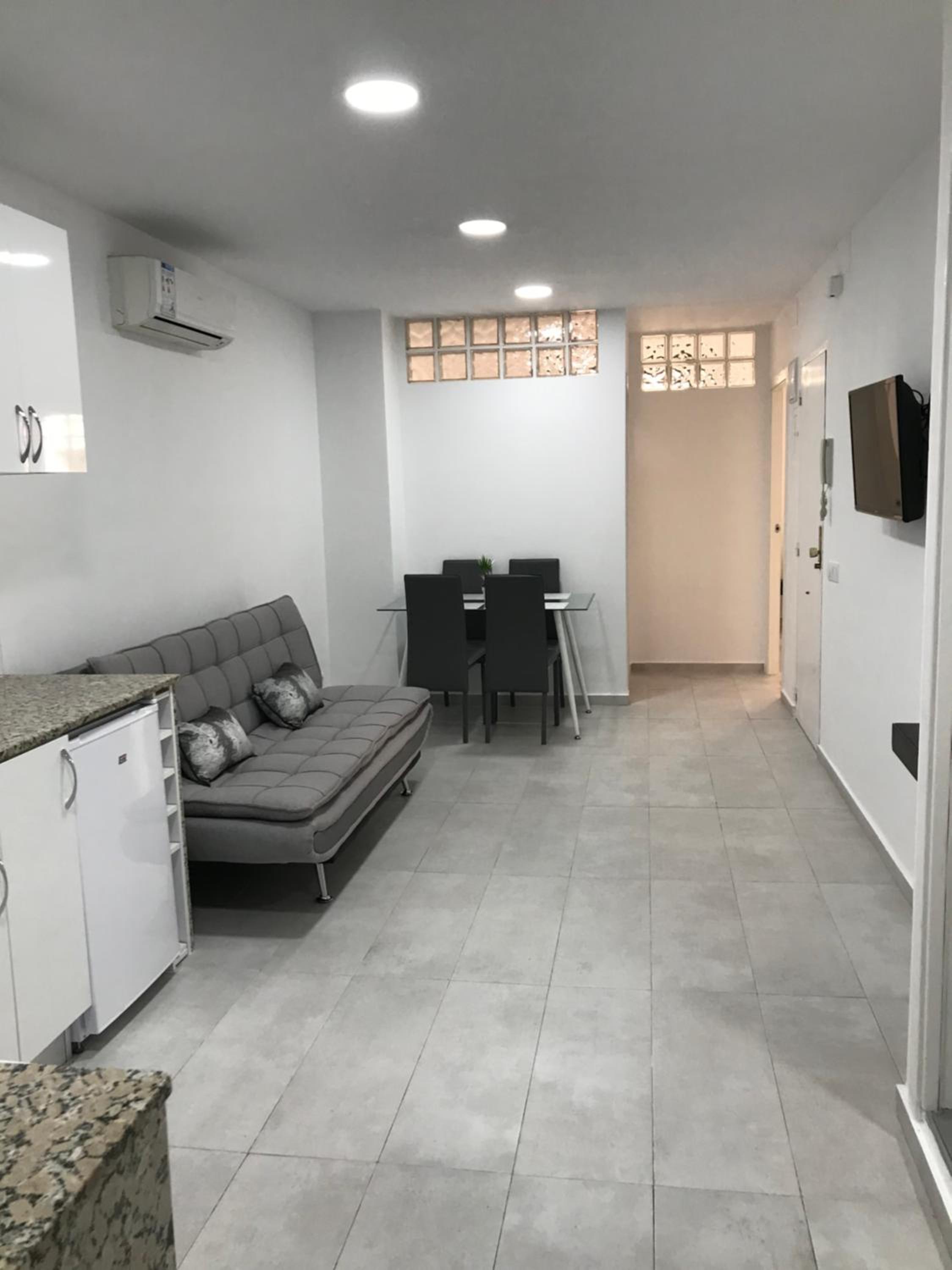 15 Rafael Altamira Apartmento 2 minutes from sea view 2