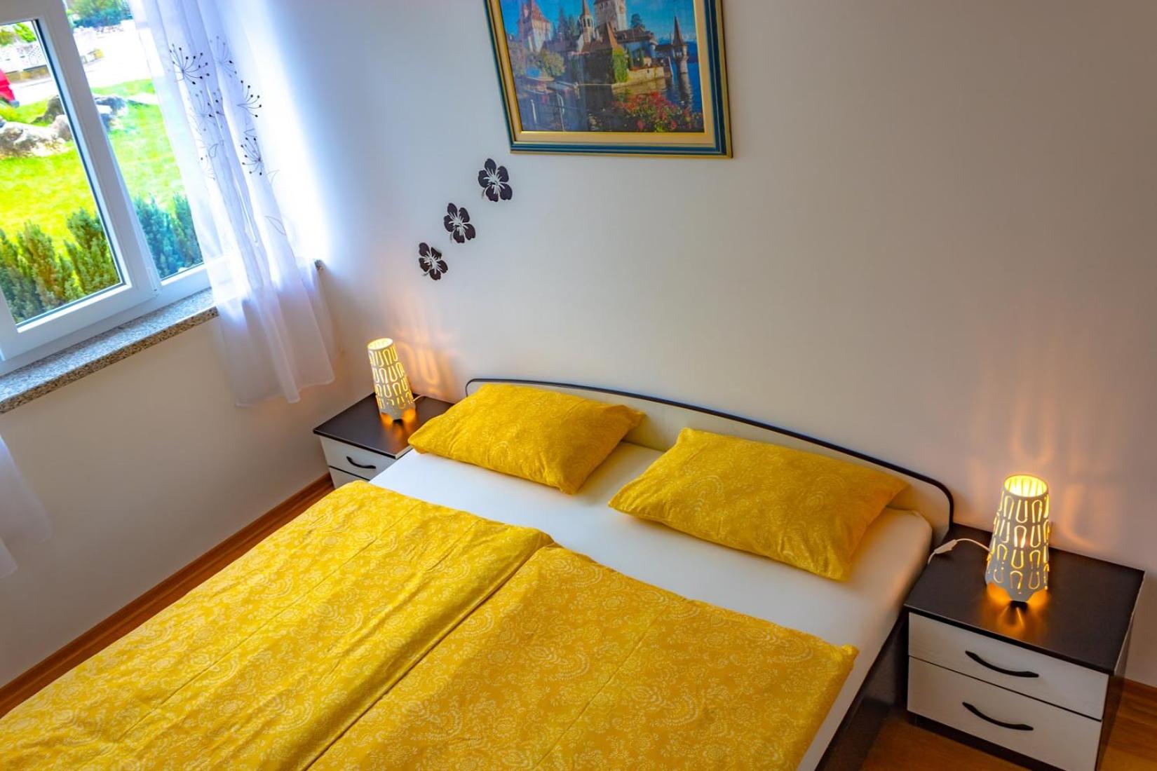 Apartment Botic - Property Image 16