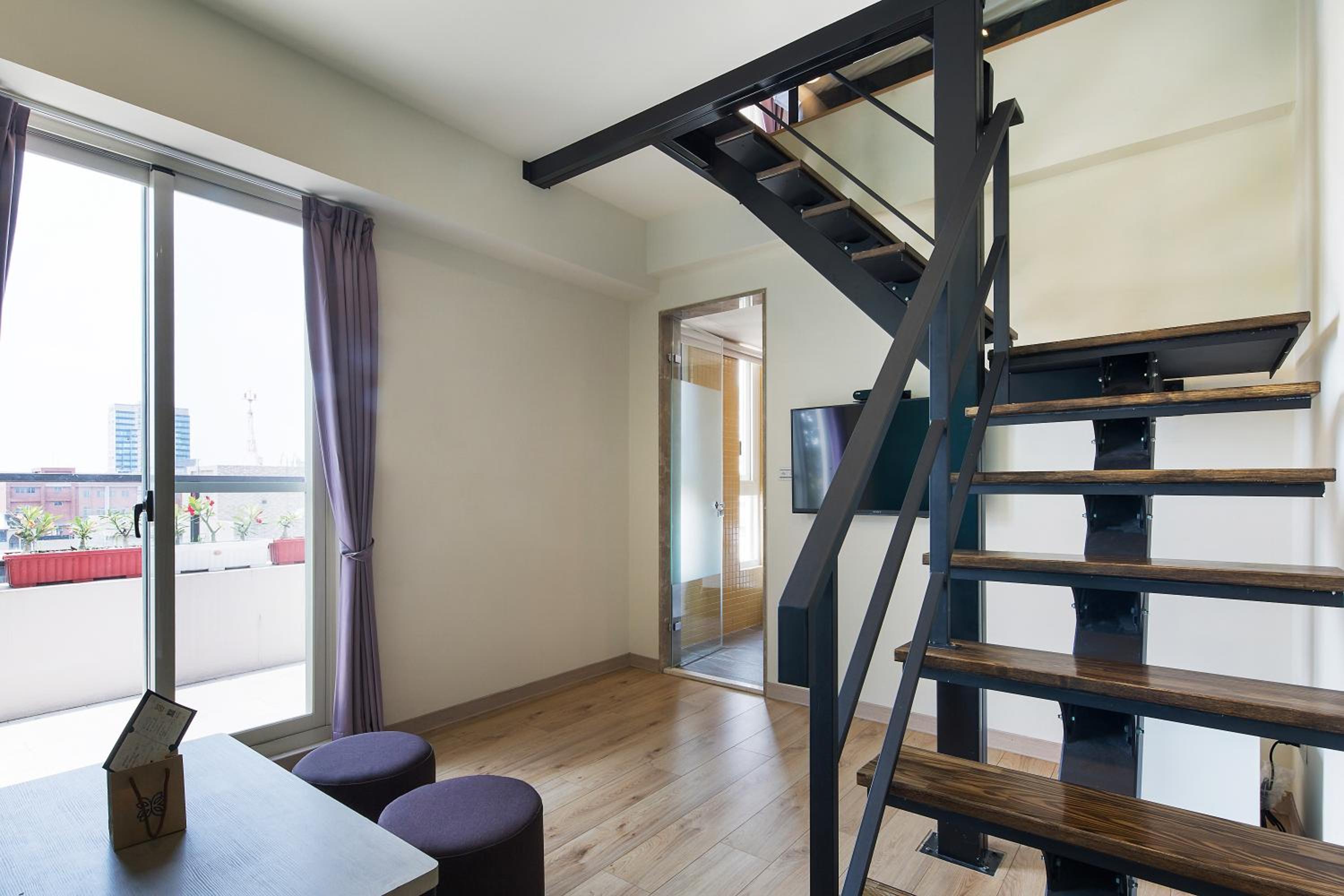 CHECK inn Express Taichung Yizhong