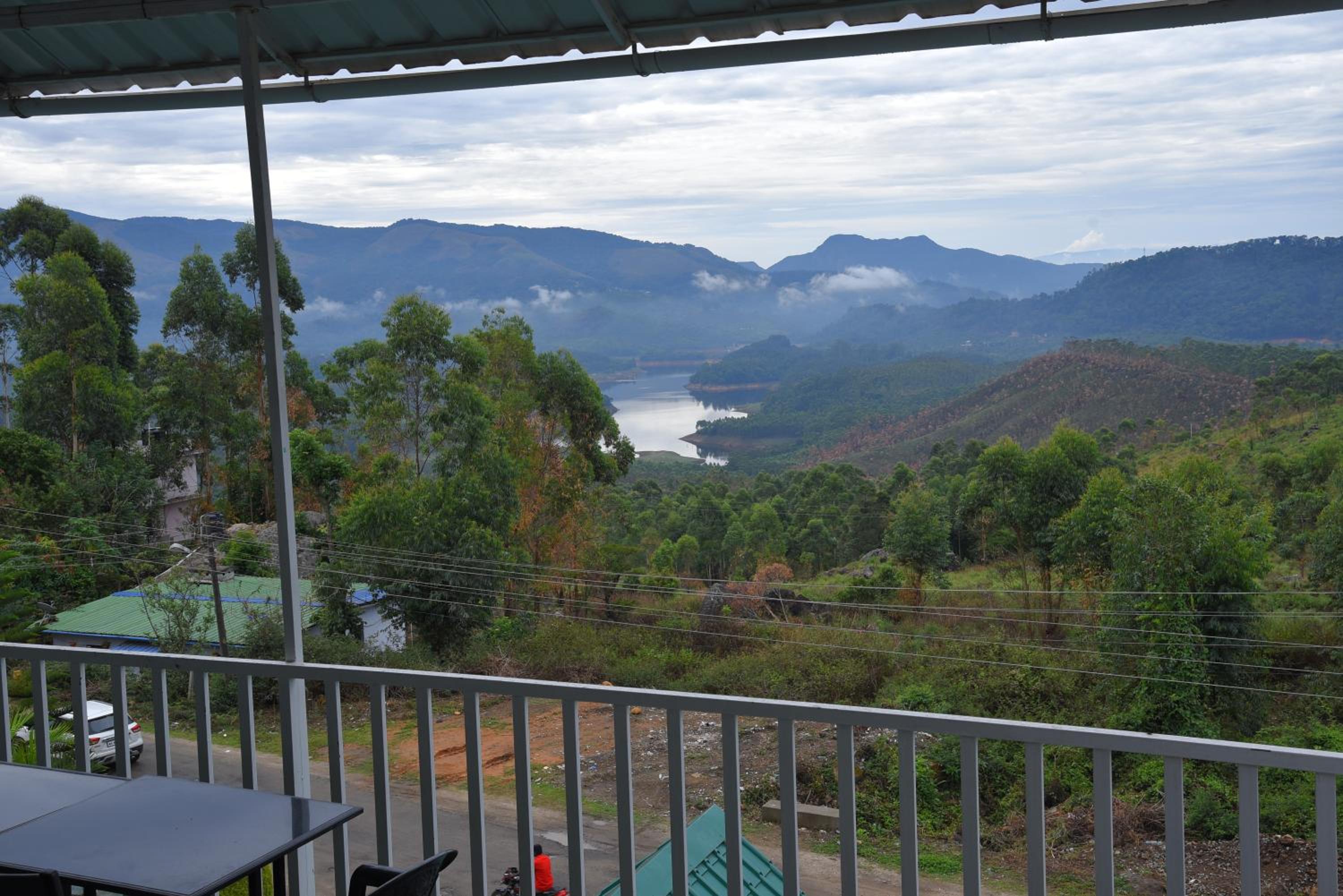 Lakezone Holiday Resort view 2