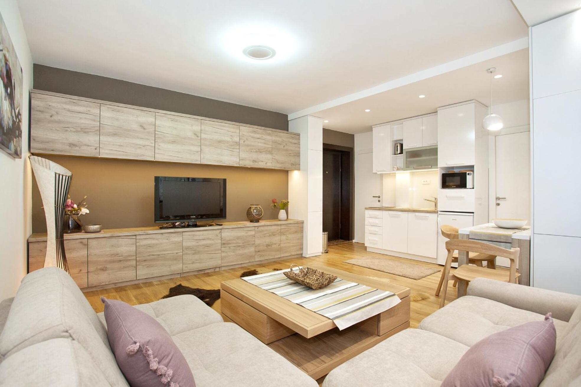 HostGost Selected Suites - Skadarlija Square view 4