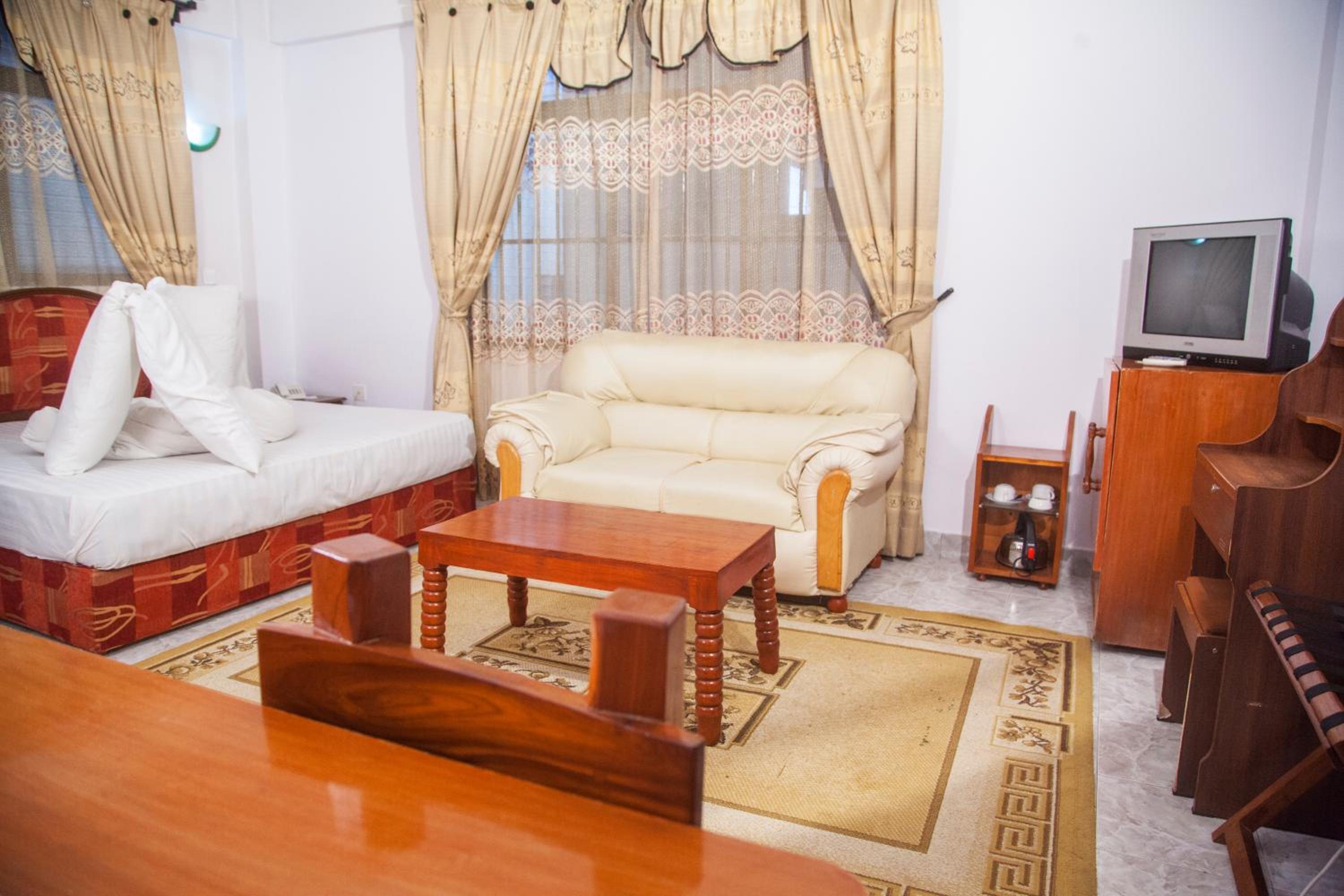 Natron Palace Hotel