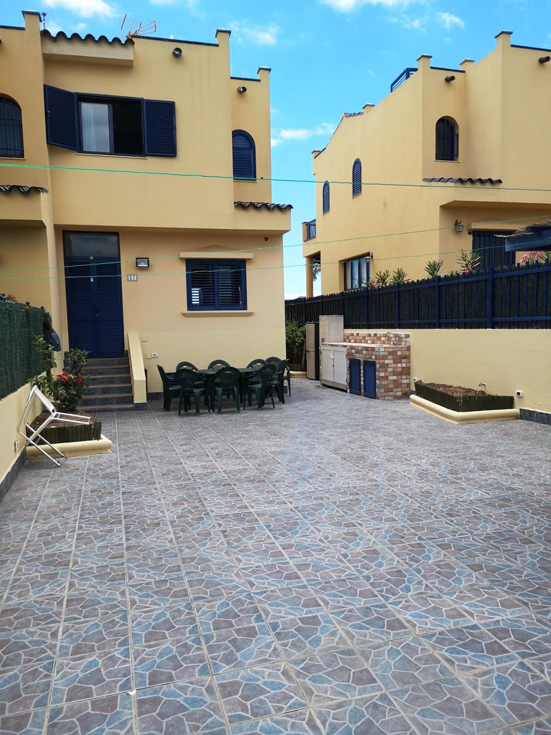 Photo 14