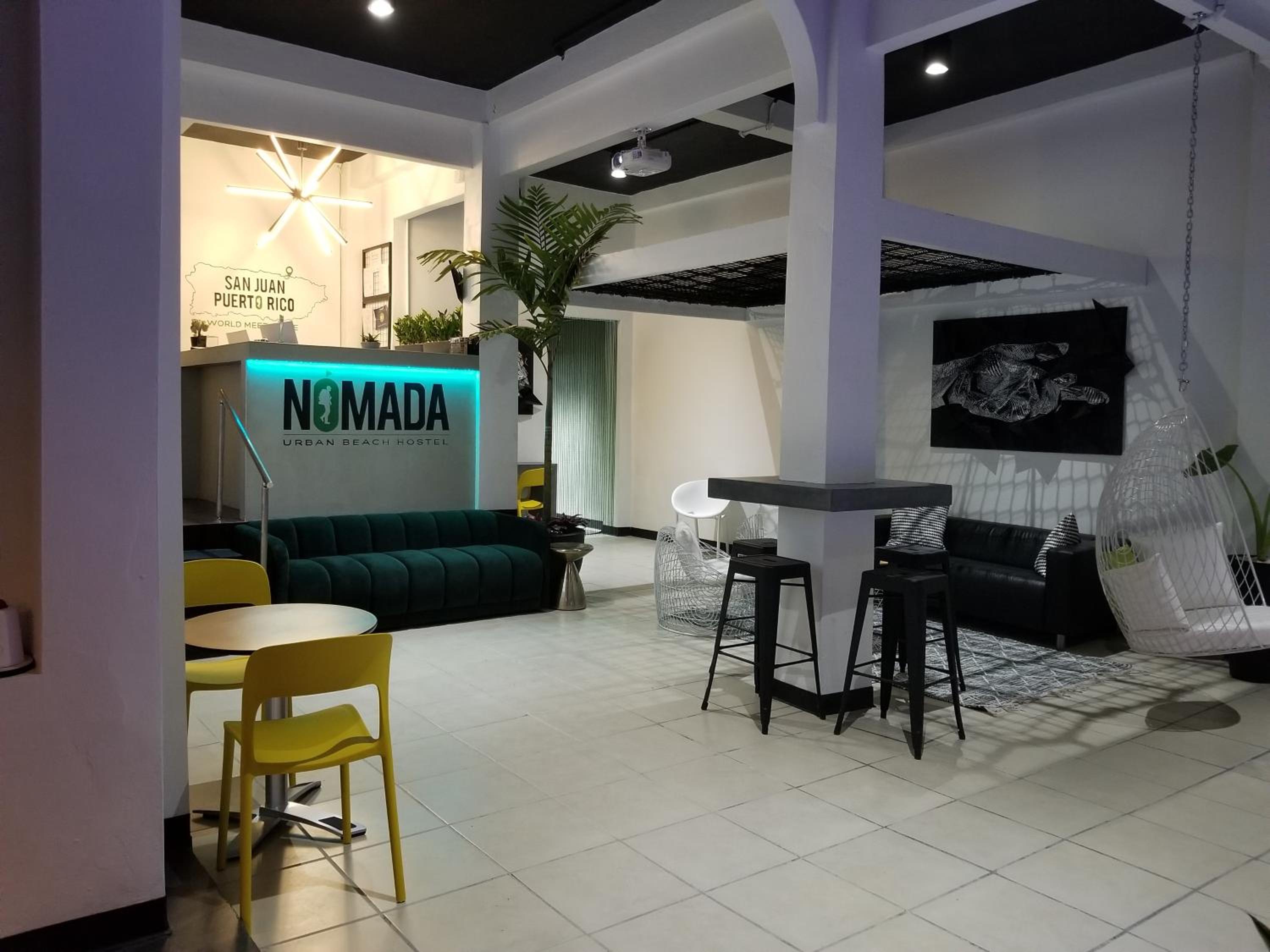 Nomada Urban Beach Hostel- Calle Loiza 19