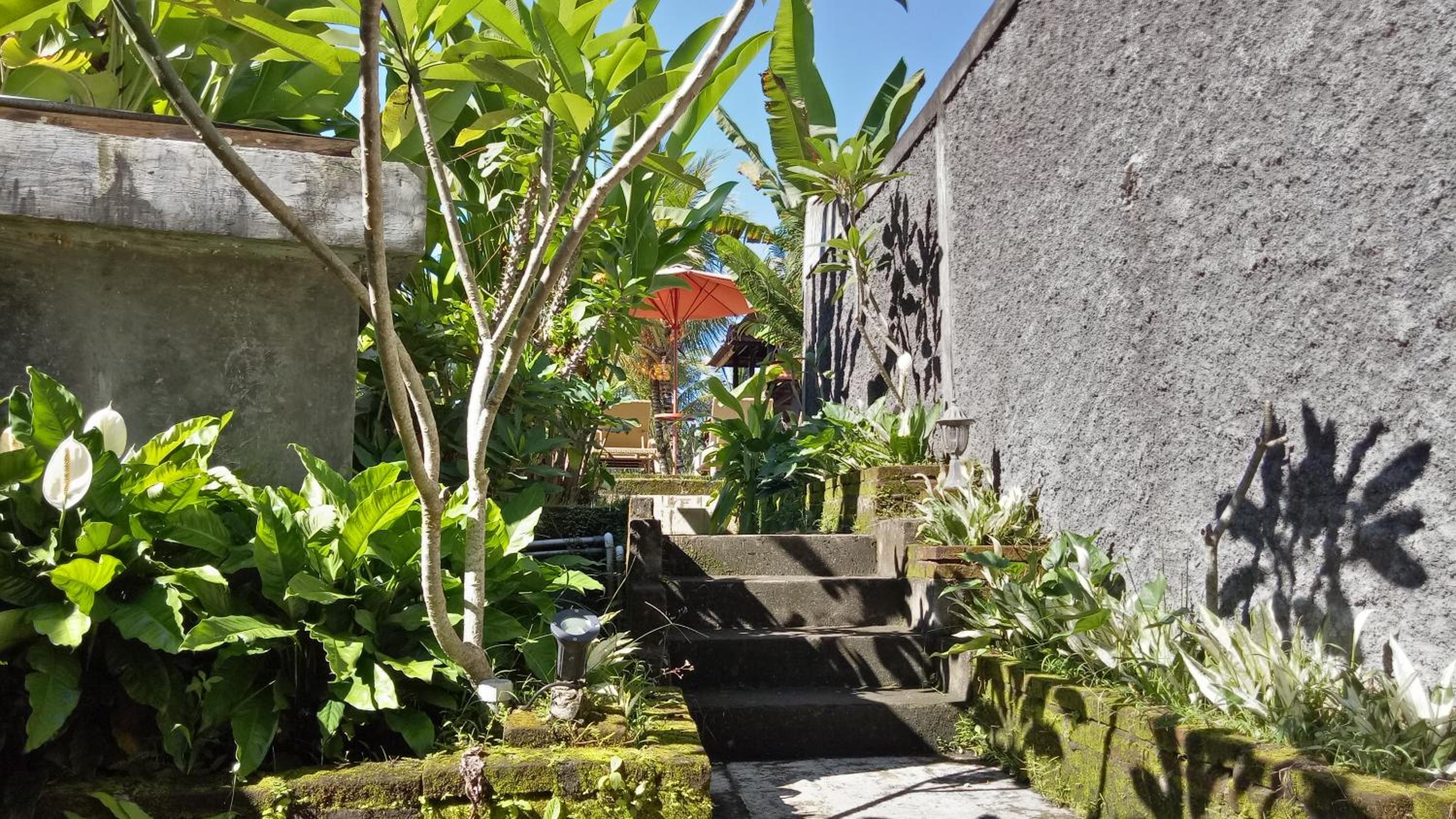 Atres Villa