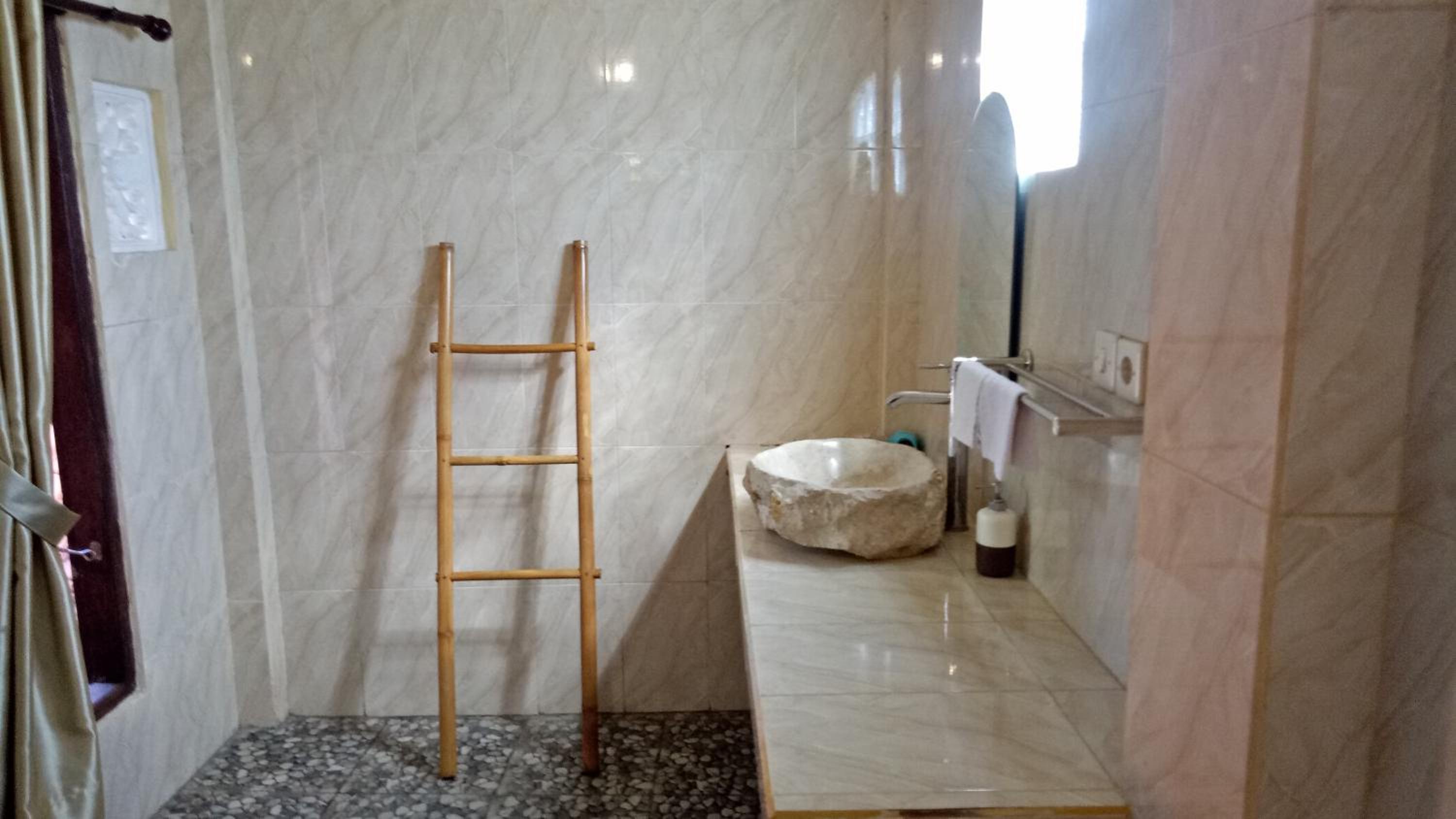 Atres Villa