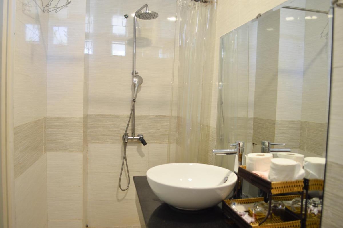 HaLo HomeStay